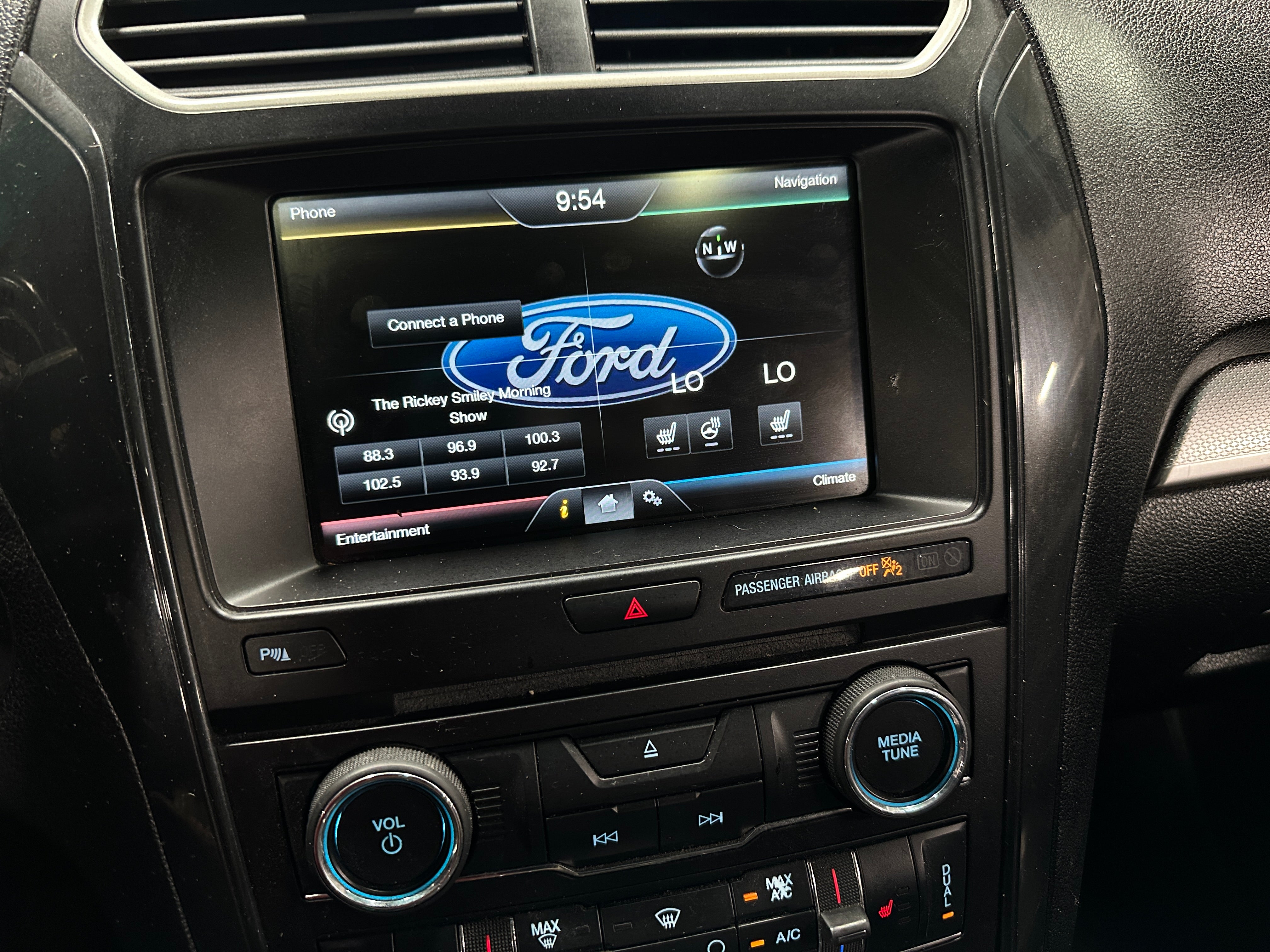 2016 Ford Explorer XLT 4
