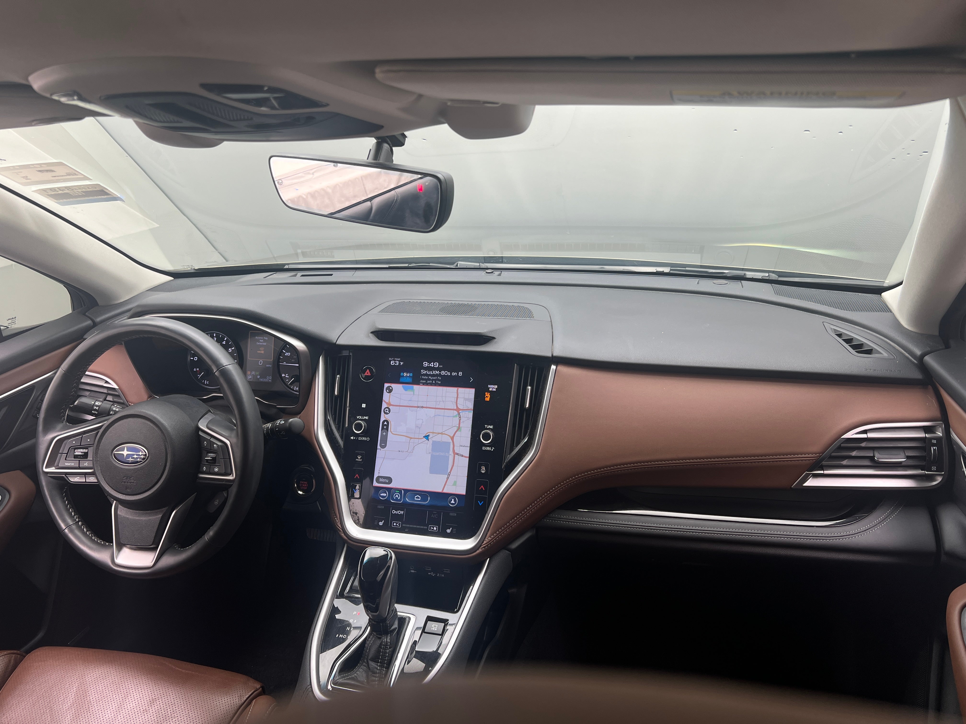 2022 Subaru Outback Touring 2