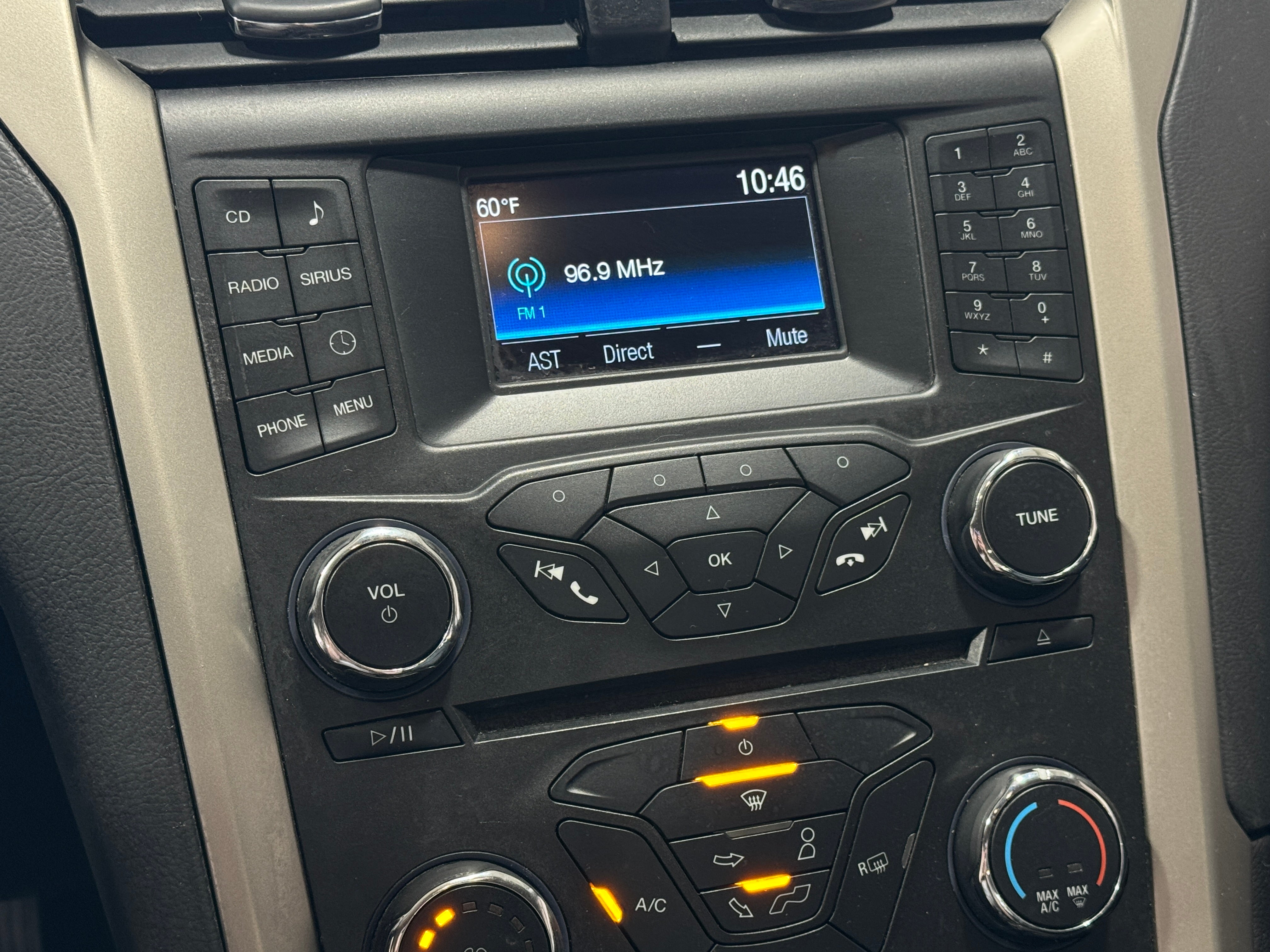 2015 Ford Fusion SE 3