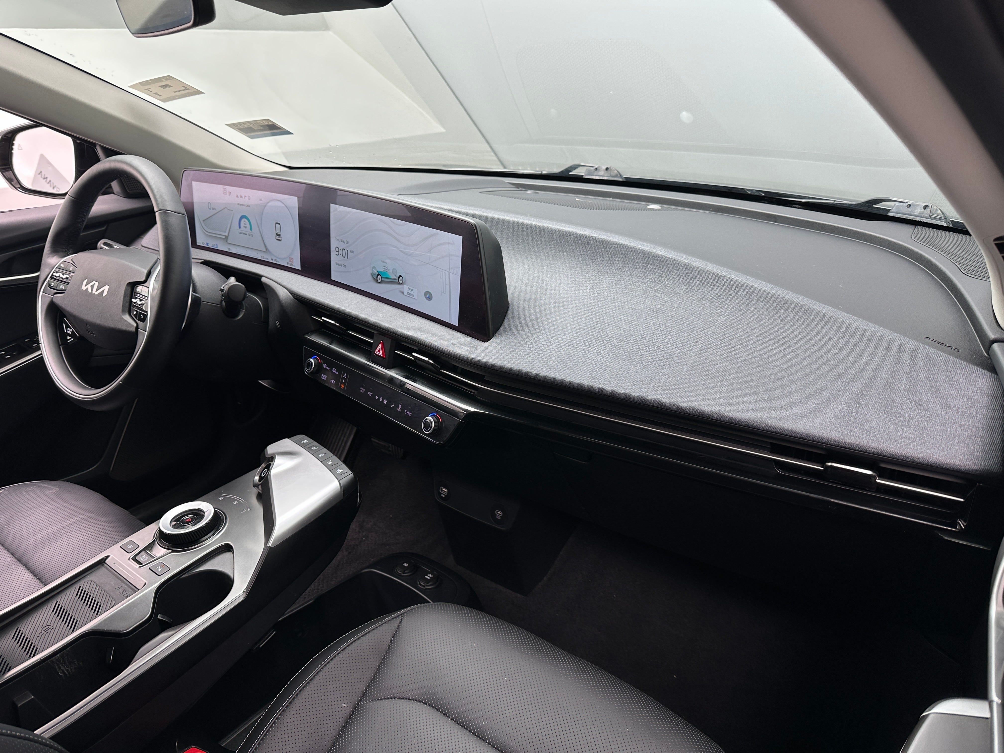 2022 Kia EV6 Wind 2