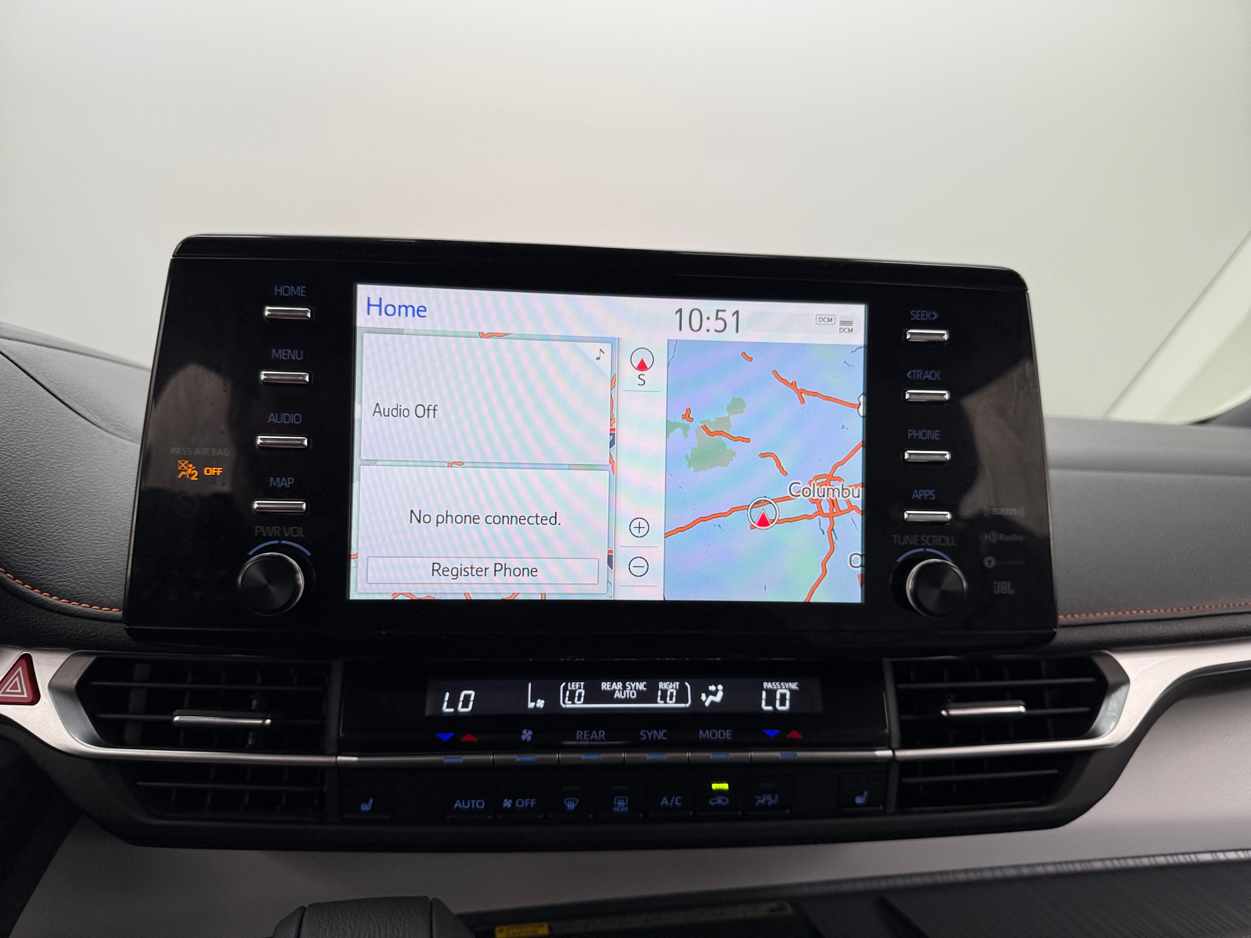 2022 Toyota Sienna XSE 3