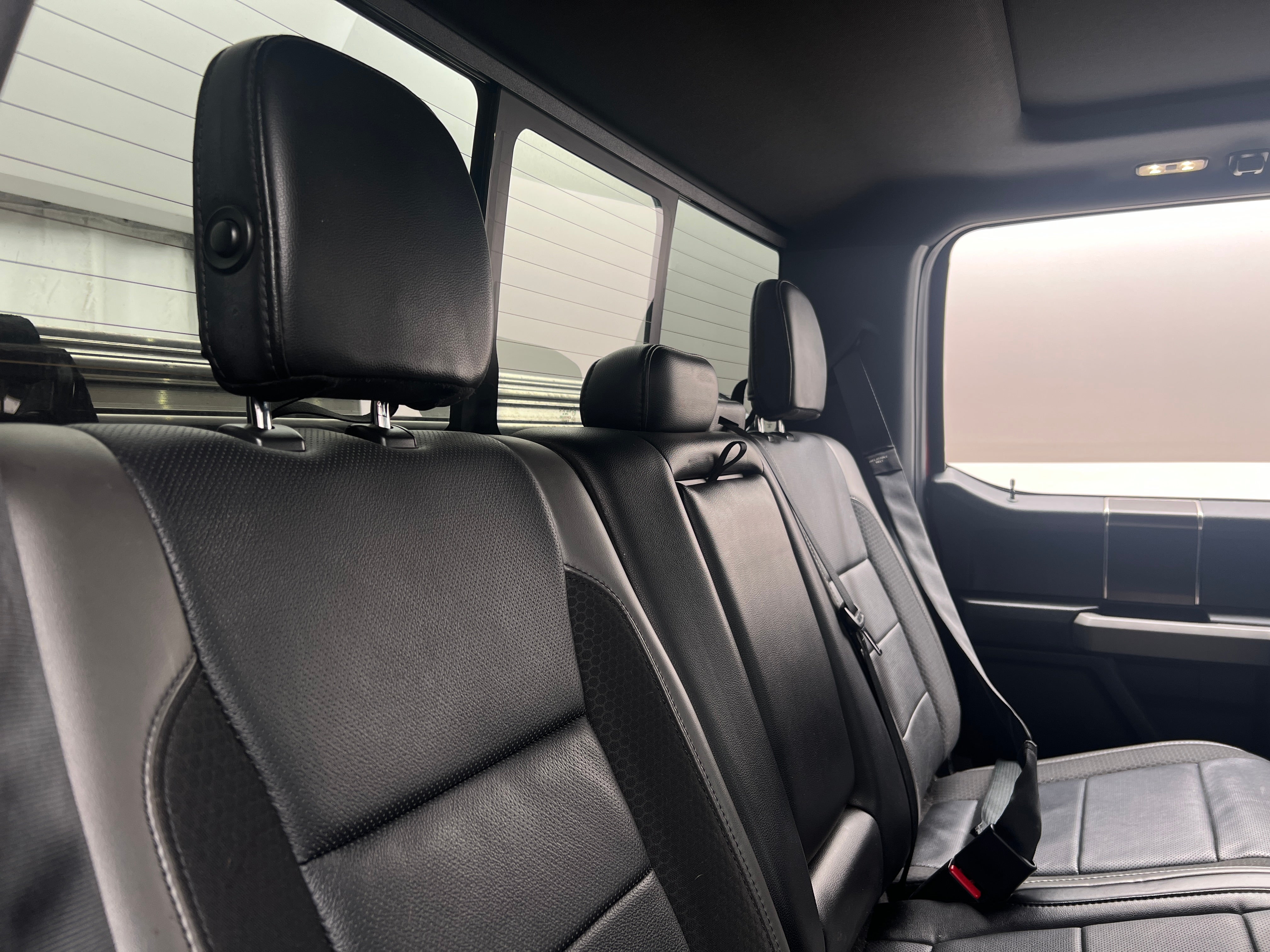 2020 Ford Econoline E-150 5