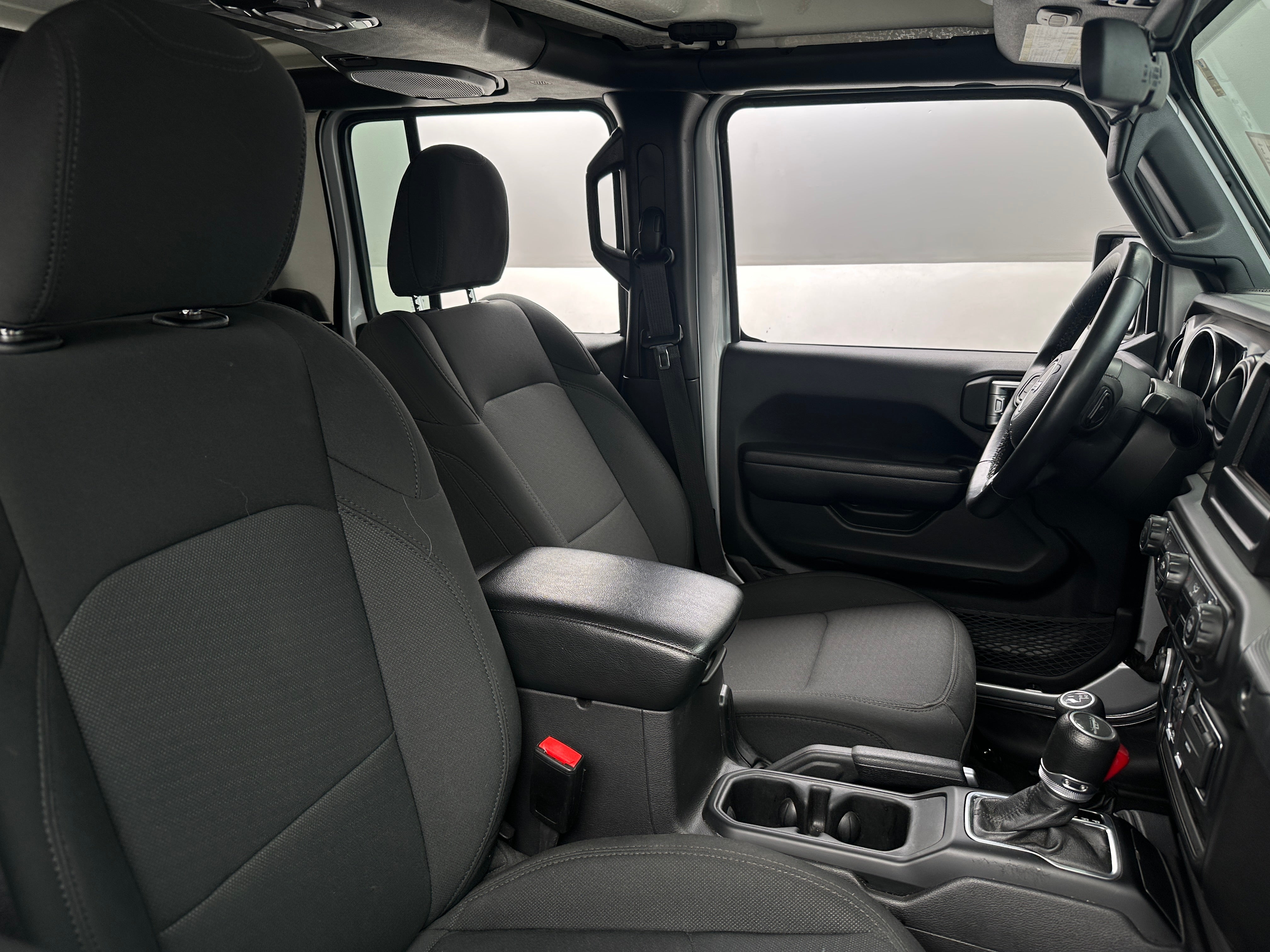 2022 Jeep Gladiator Willys 2