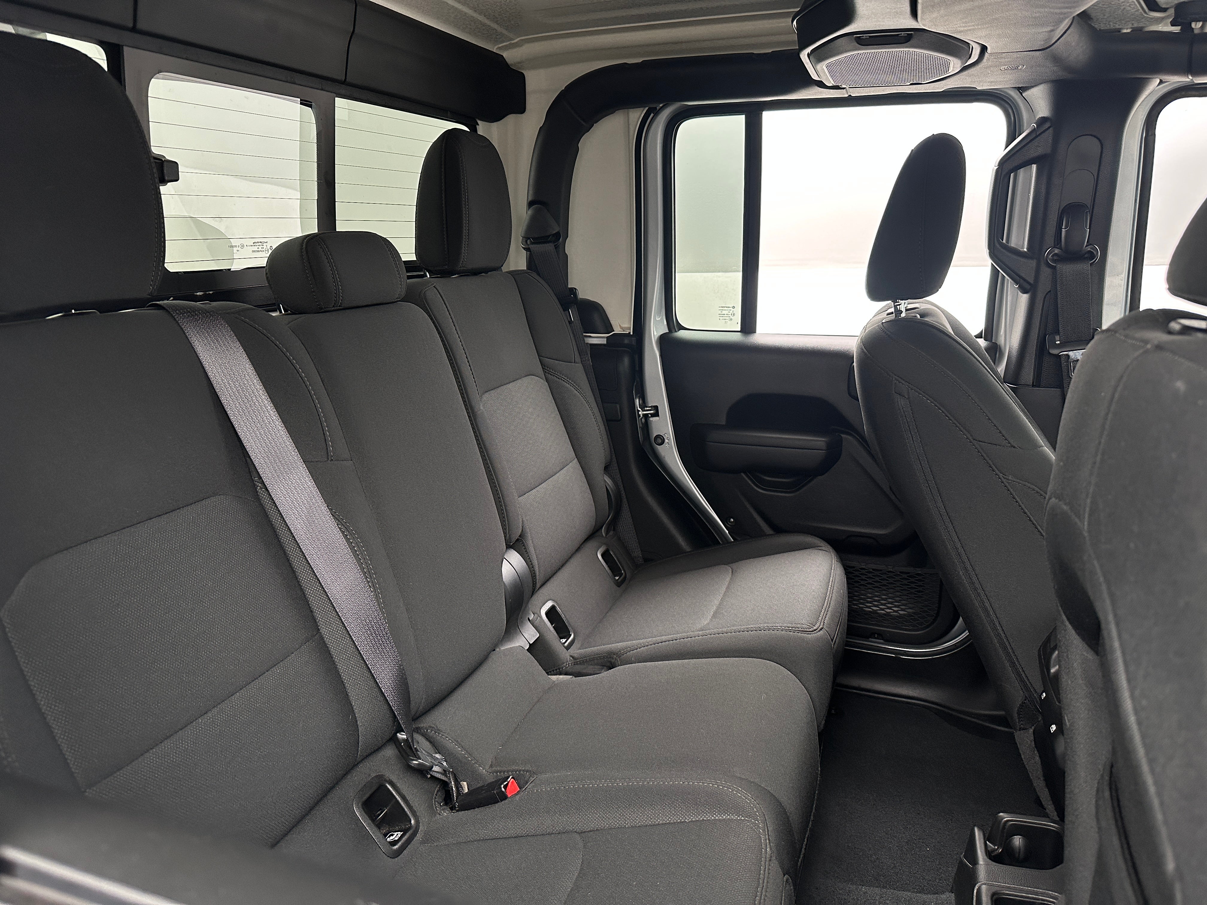 2022 Jeep Gladiator Willys 6