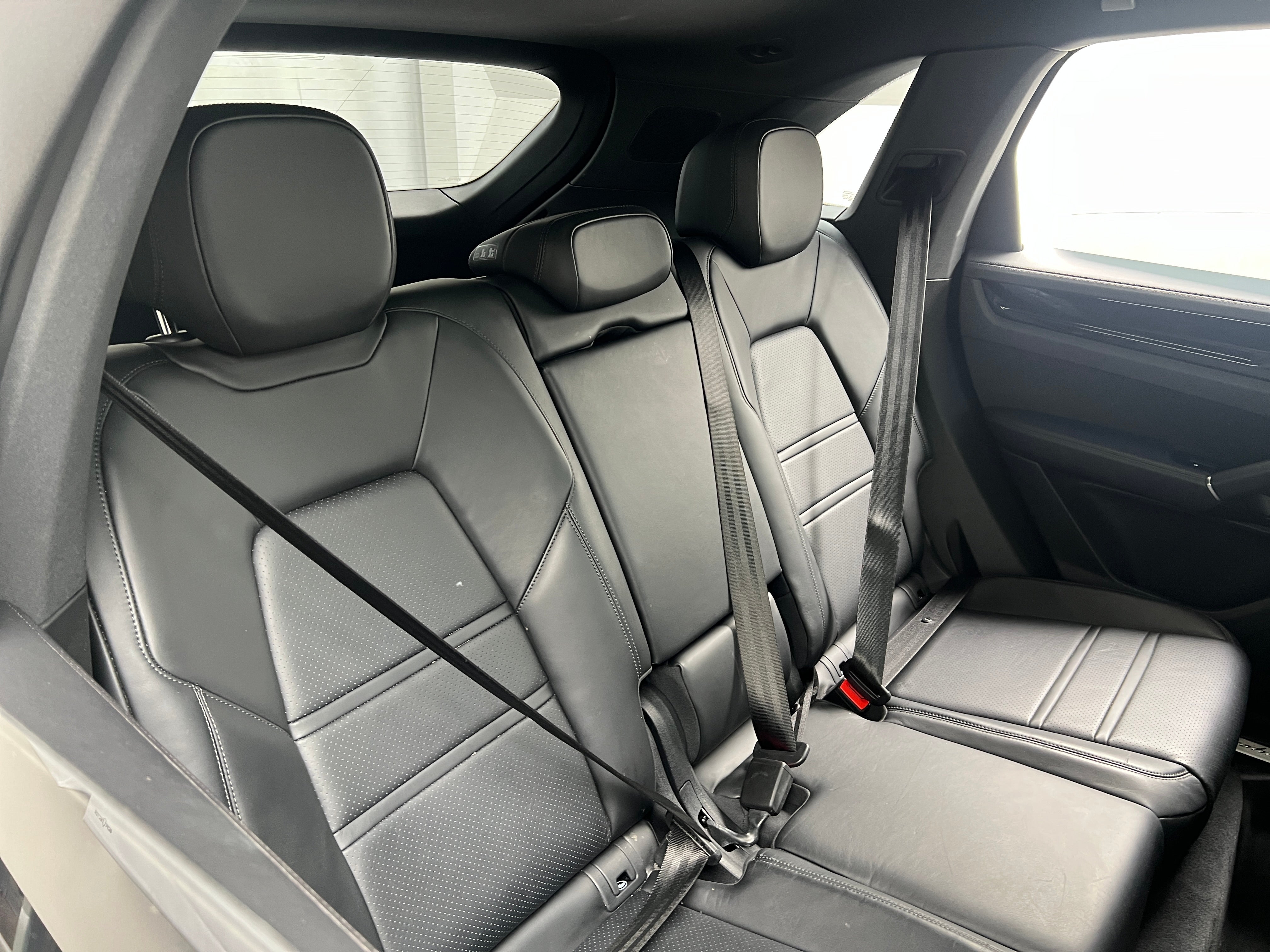 2019 Porsche Cayenne Base 5
