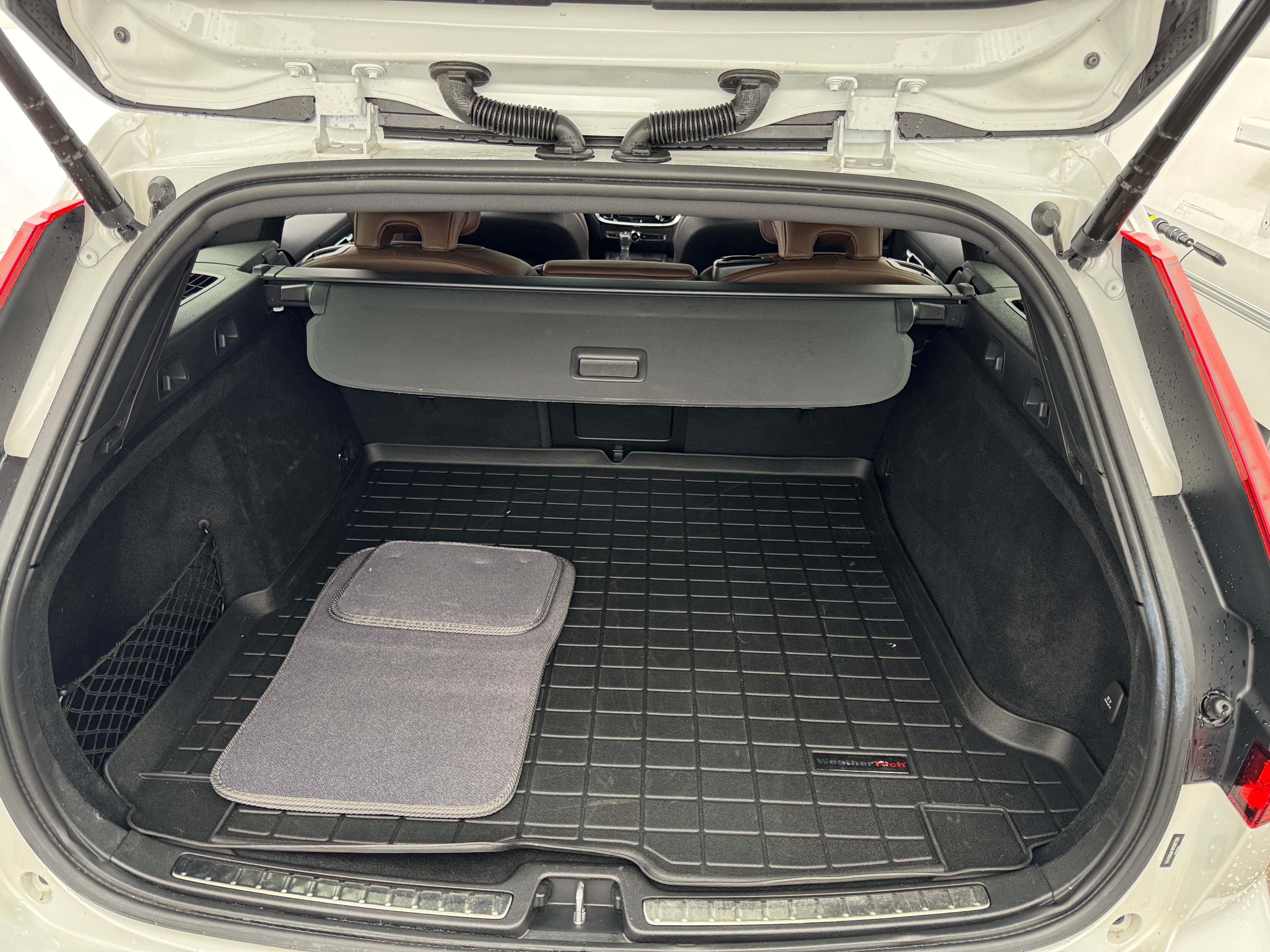 2022 Volvo V60 T5 6