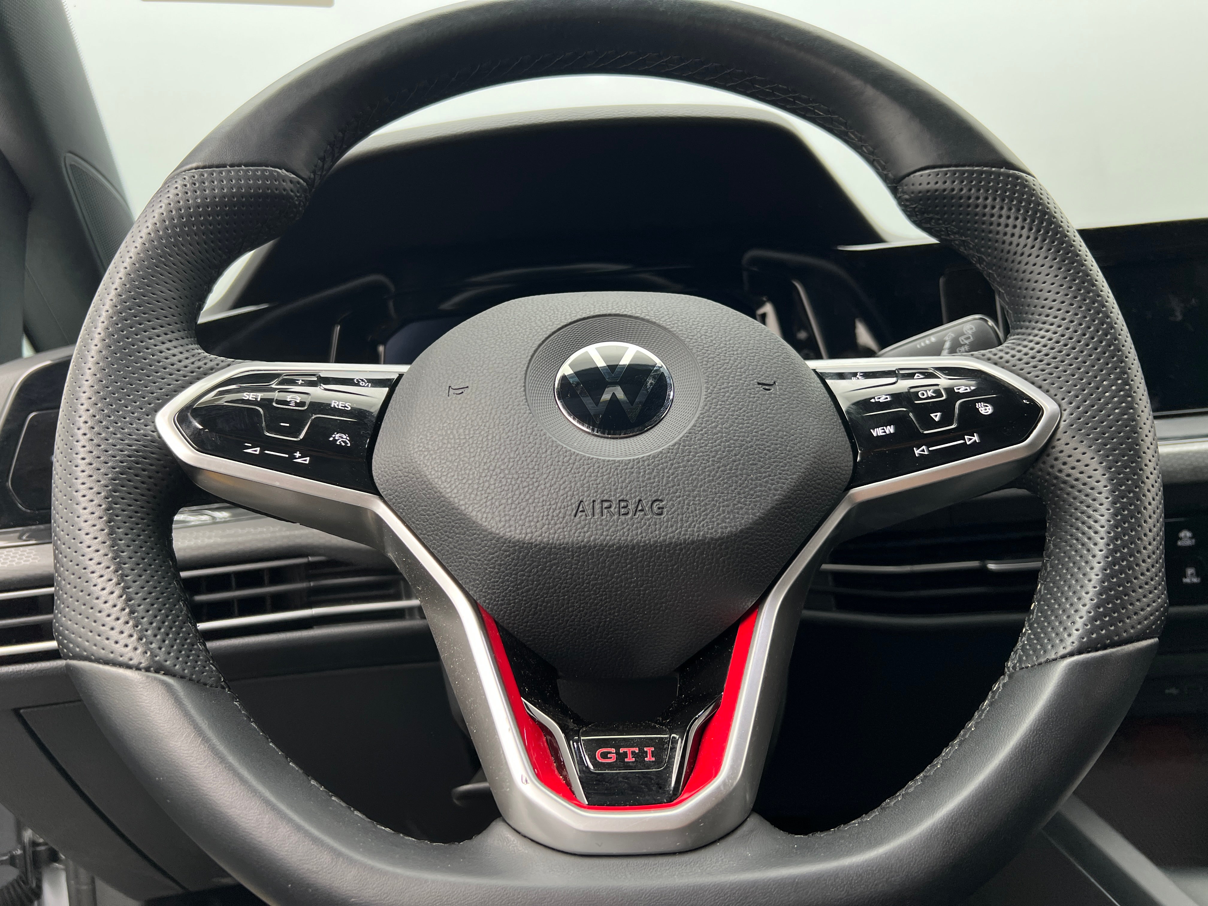 2022 Volkswagen Golf GTI S 5