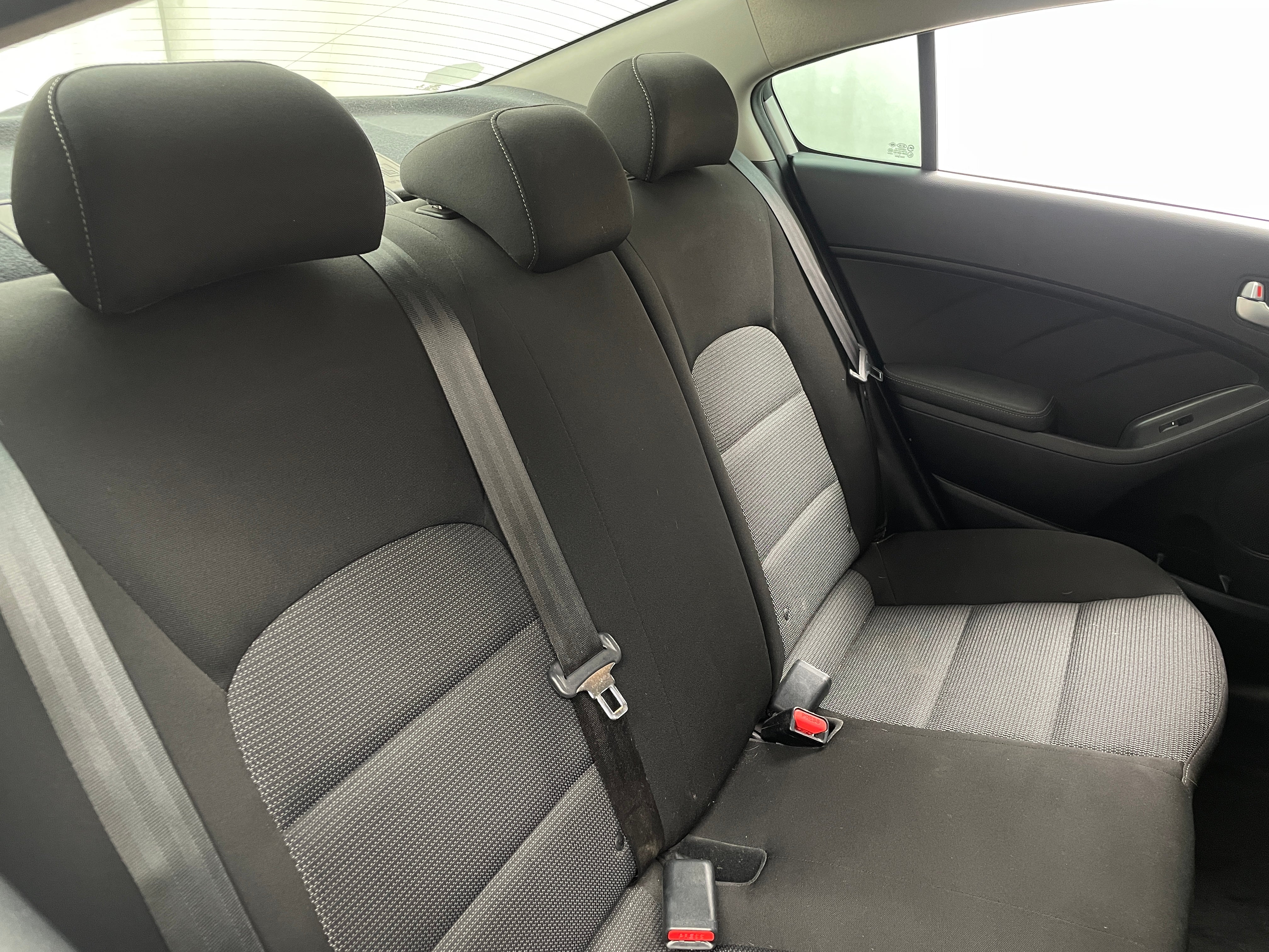 2017 Kia Forte LX 6
