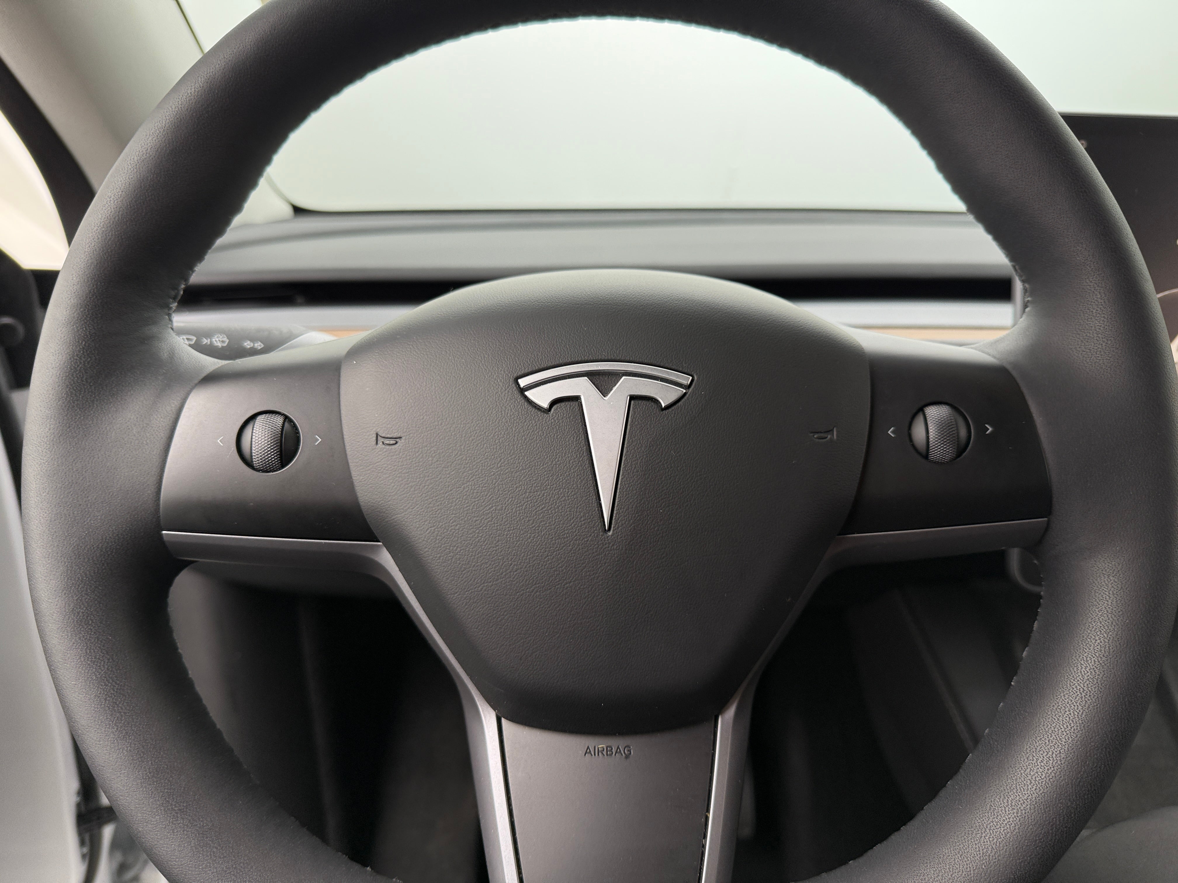 2023 Tesla Model Y Long Range 3