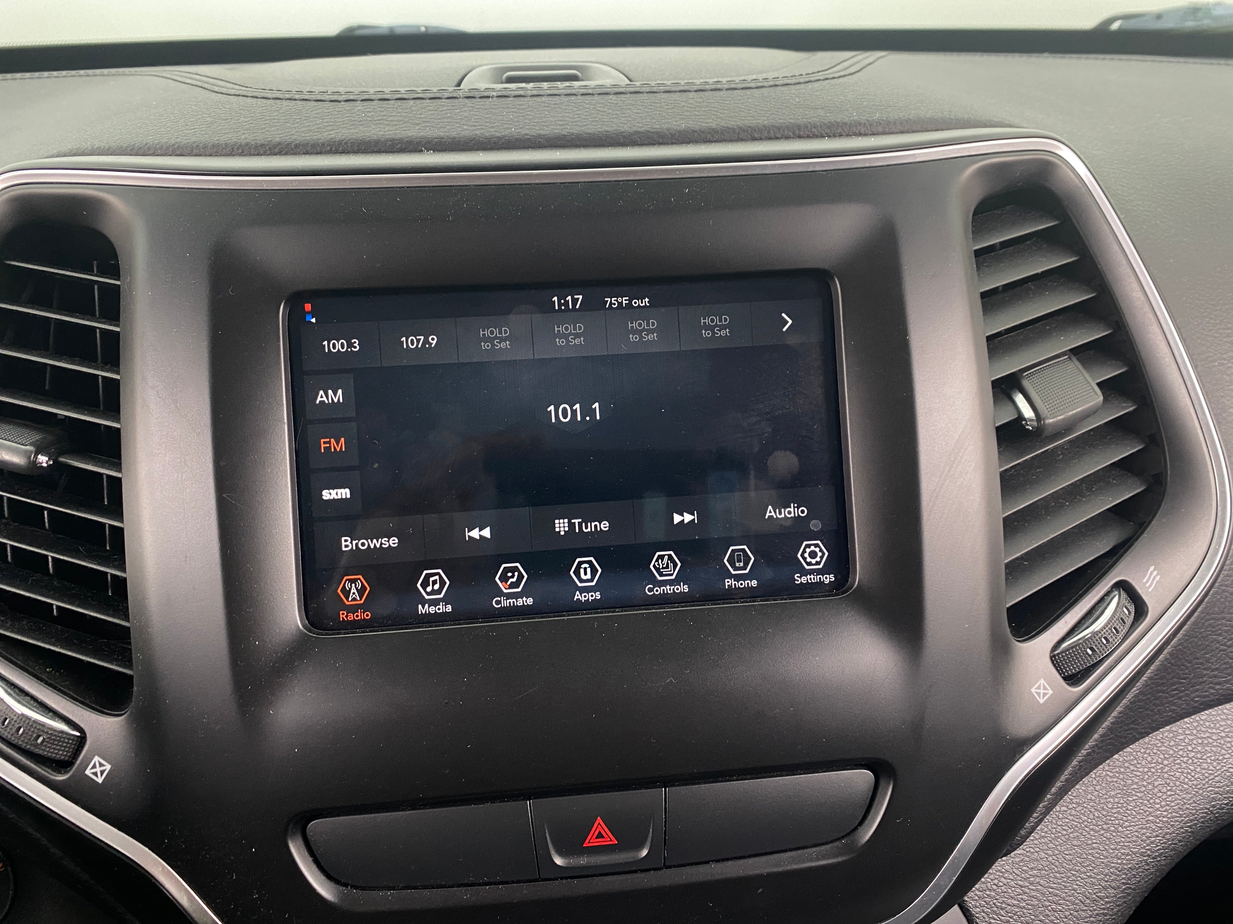2019 Jeep Cherokee Latitude 4