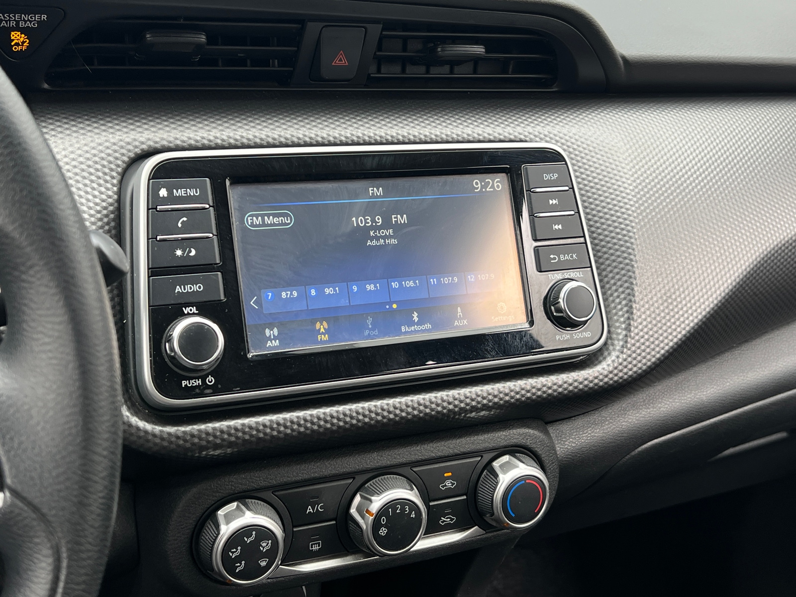 Thumbnail: 2020 Nissan Kicks - 4