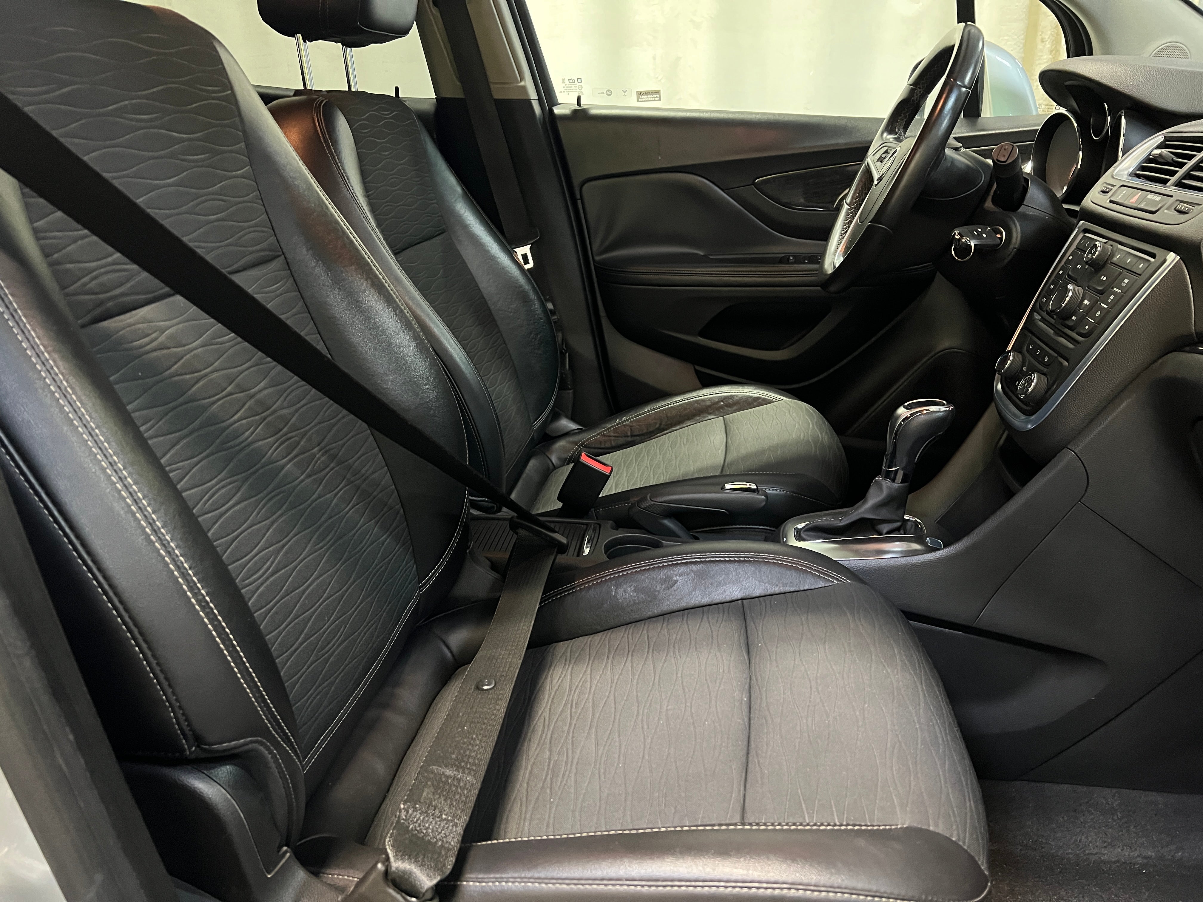 2016 Buick Encore Base 2