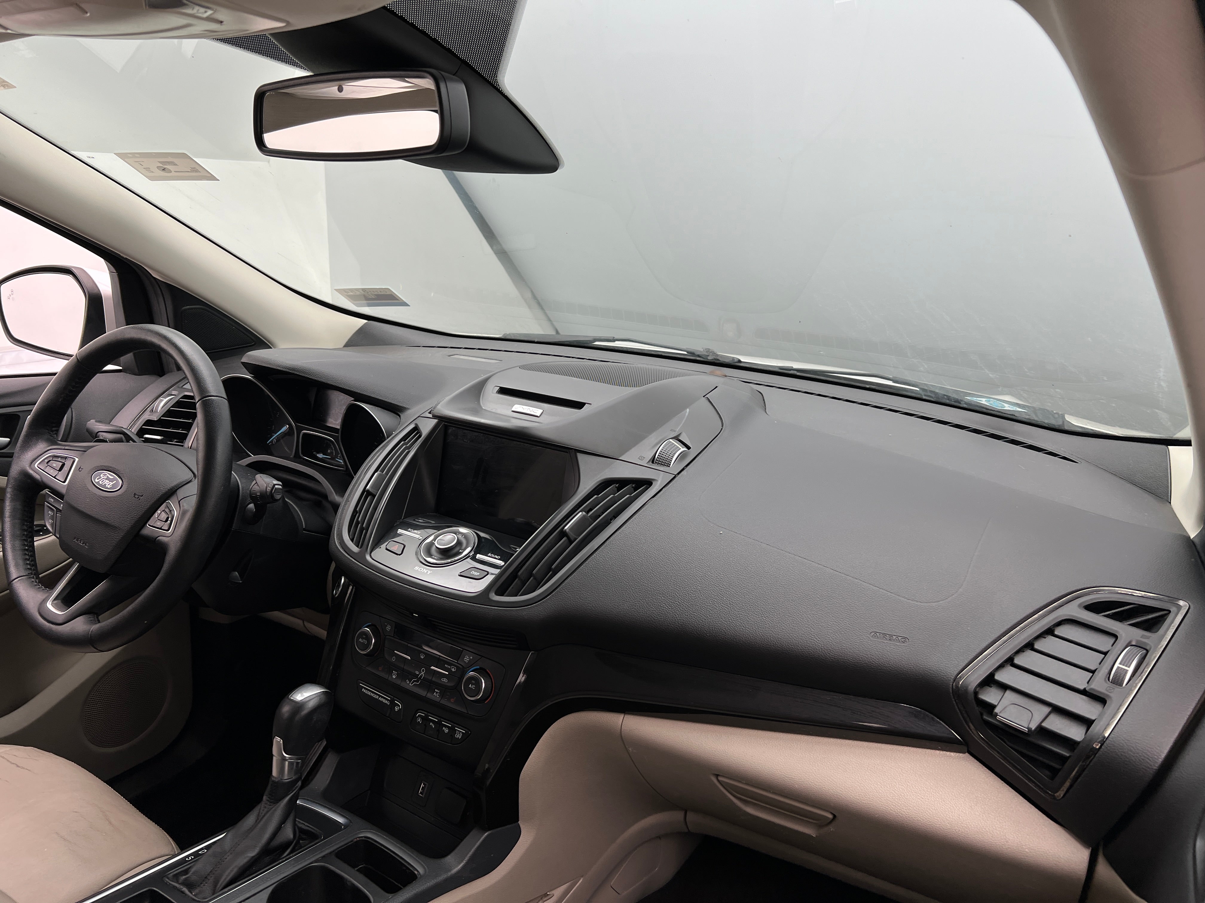 2017 Ford Escape Titanium 2