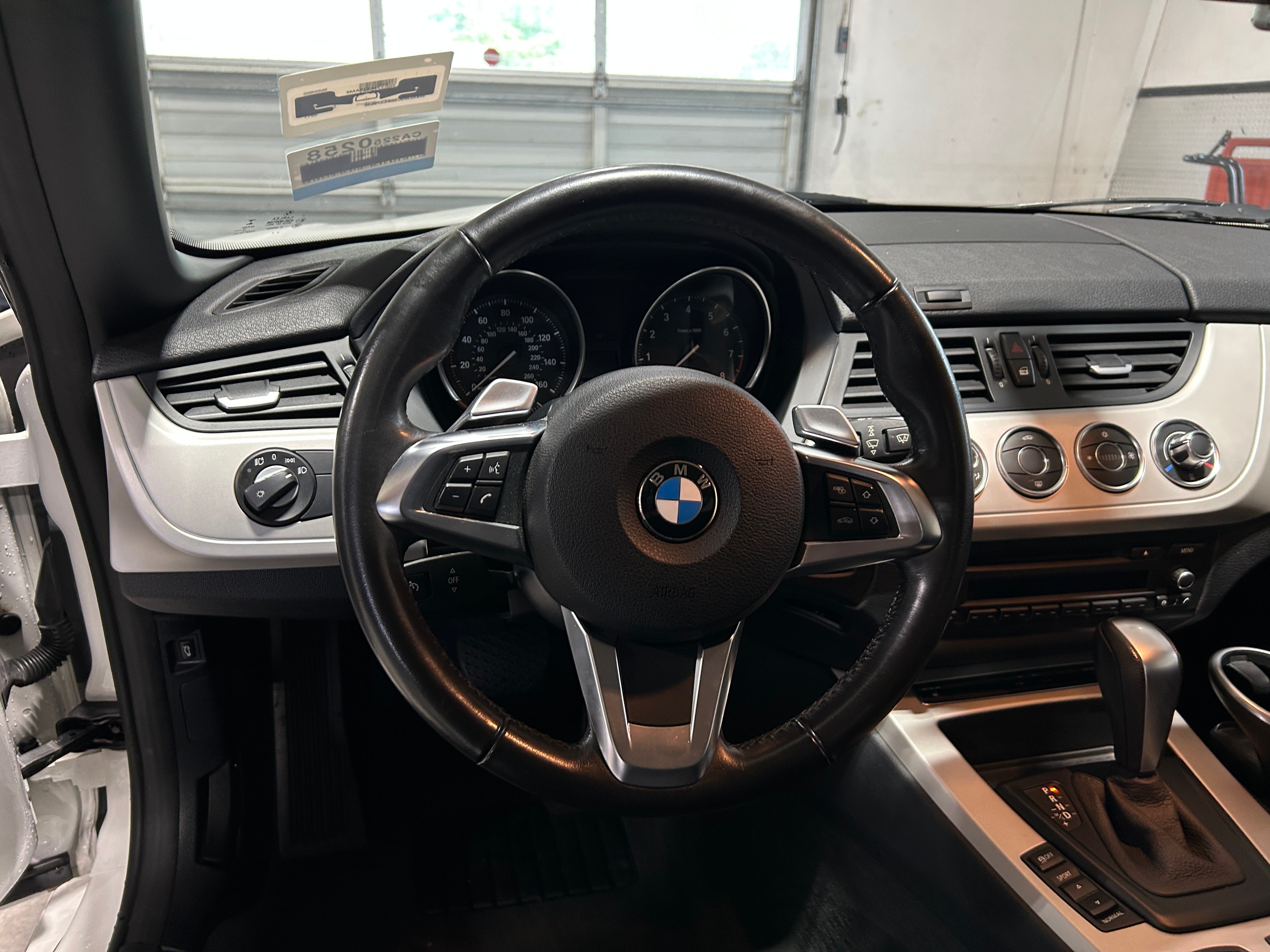 2011 BMW Z4 sDrive30i 4