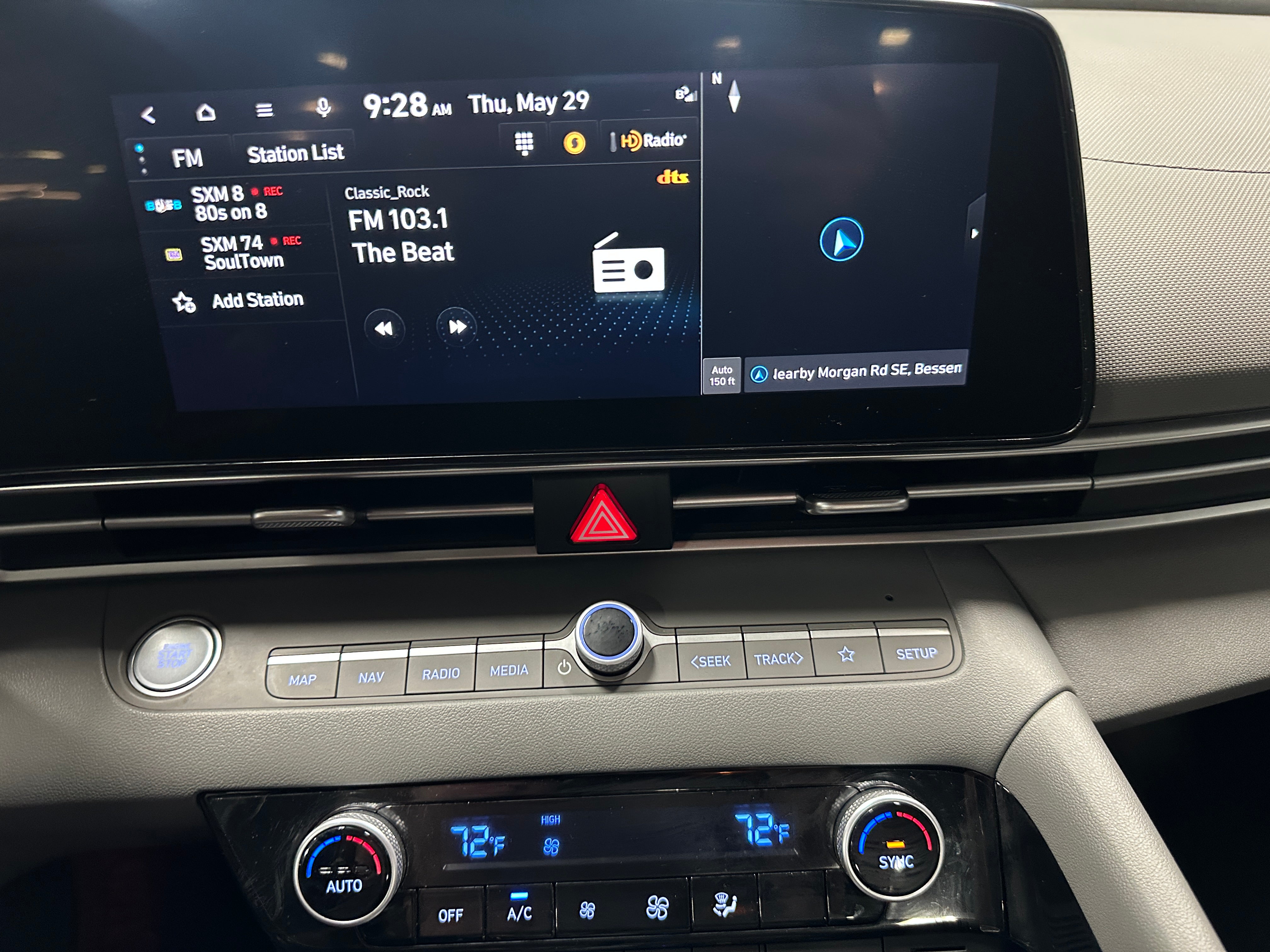 2023 Hyundai Elantra SEL 4