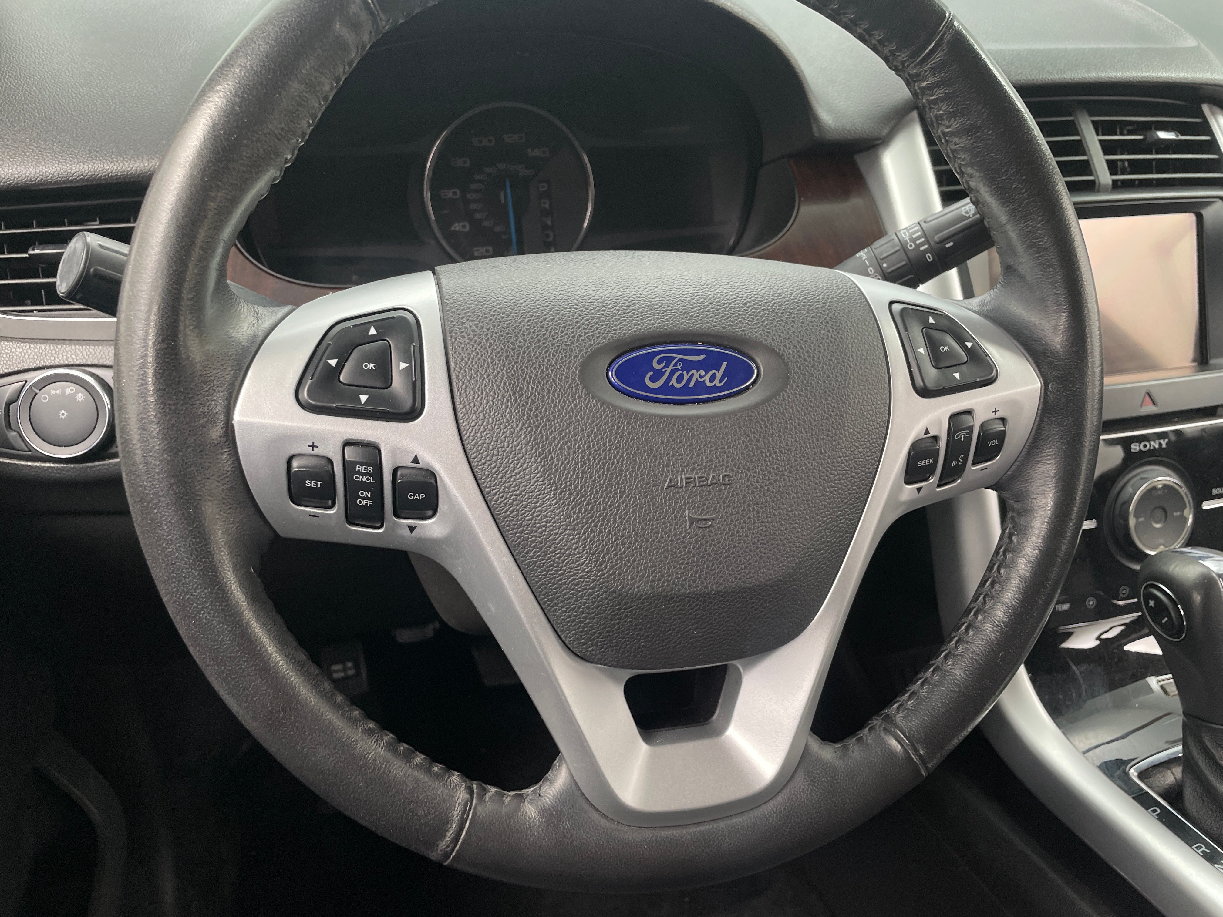 2012 Ford Edge Limited 4