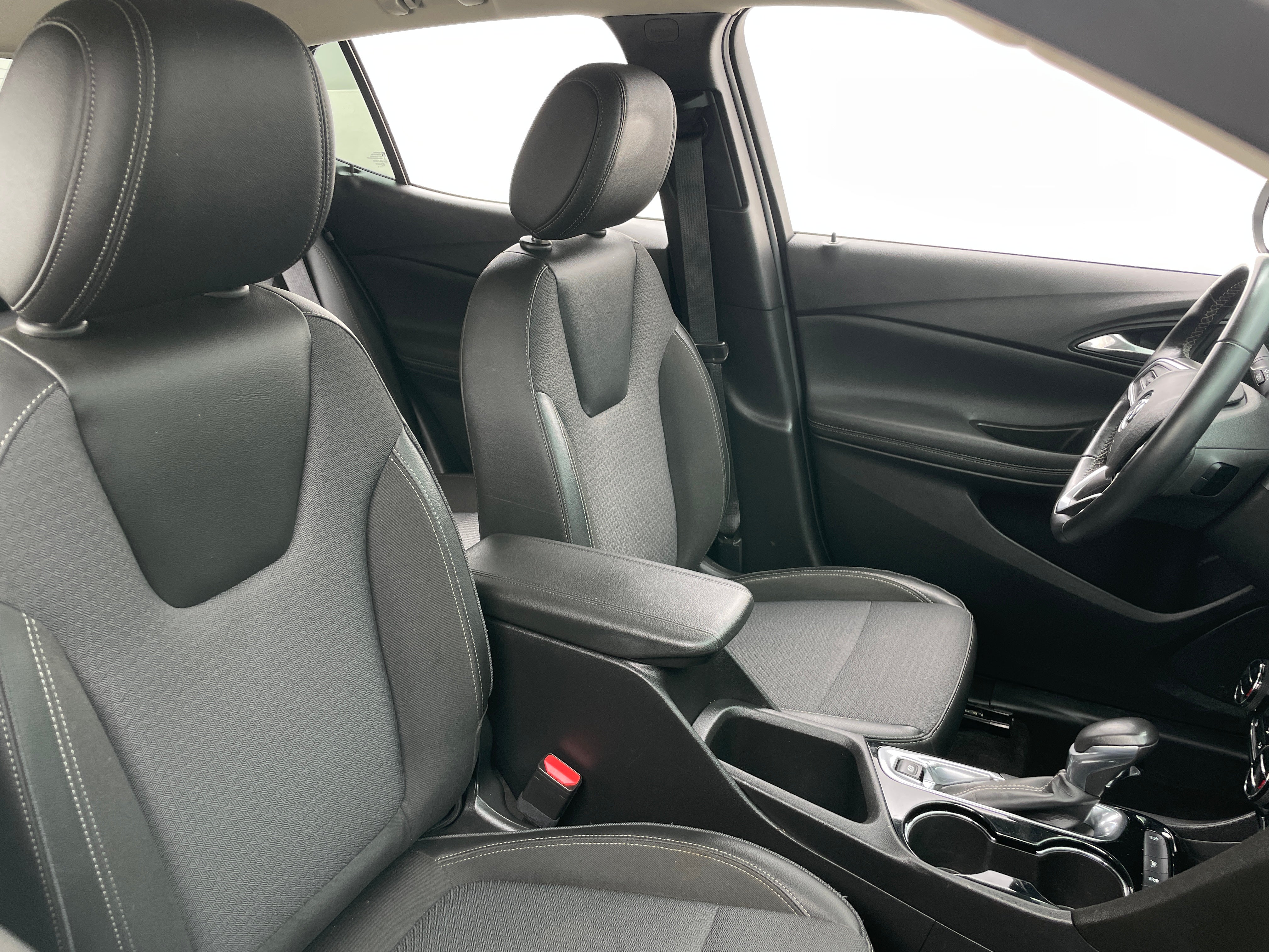 2020 Buick Encore GX Select 2
