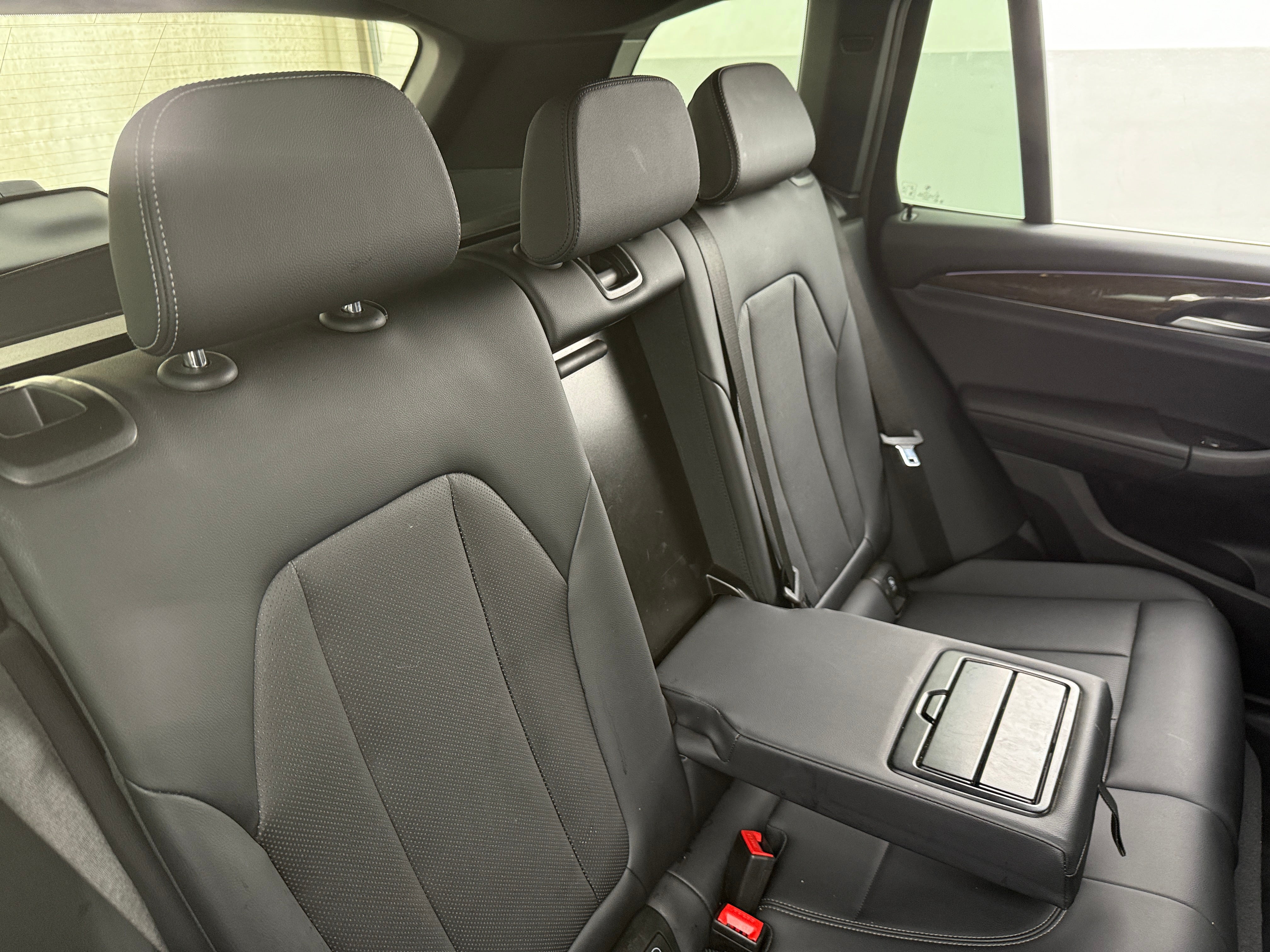 2023 BMW X3 sDrive30i 5