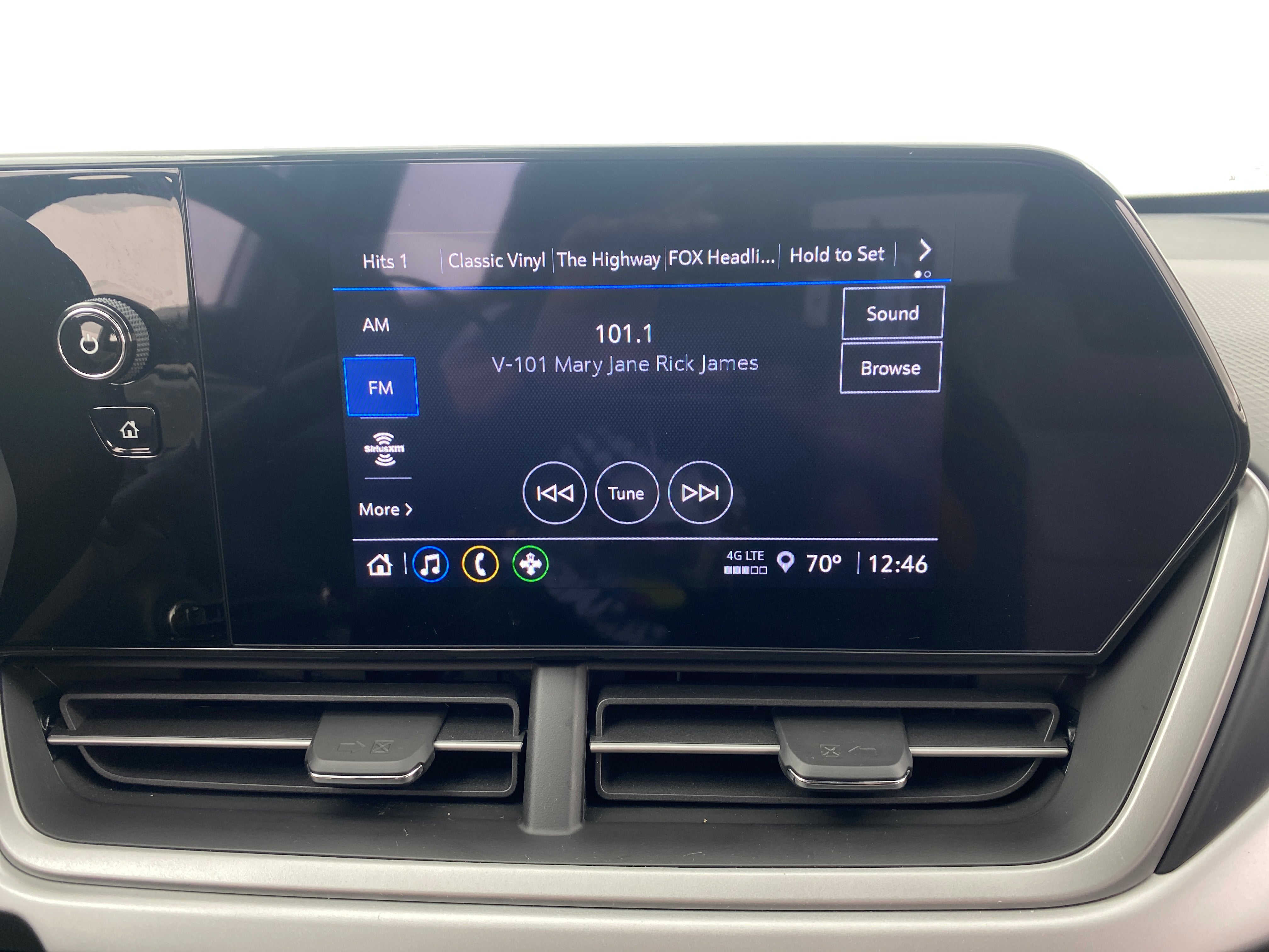 2024 Chevrolet Trax RS 4
