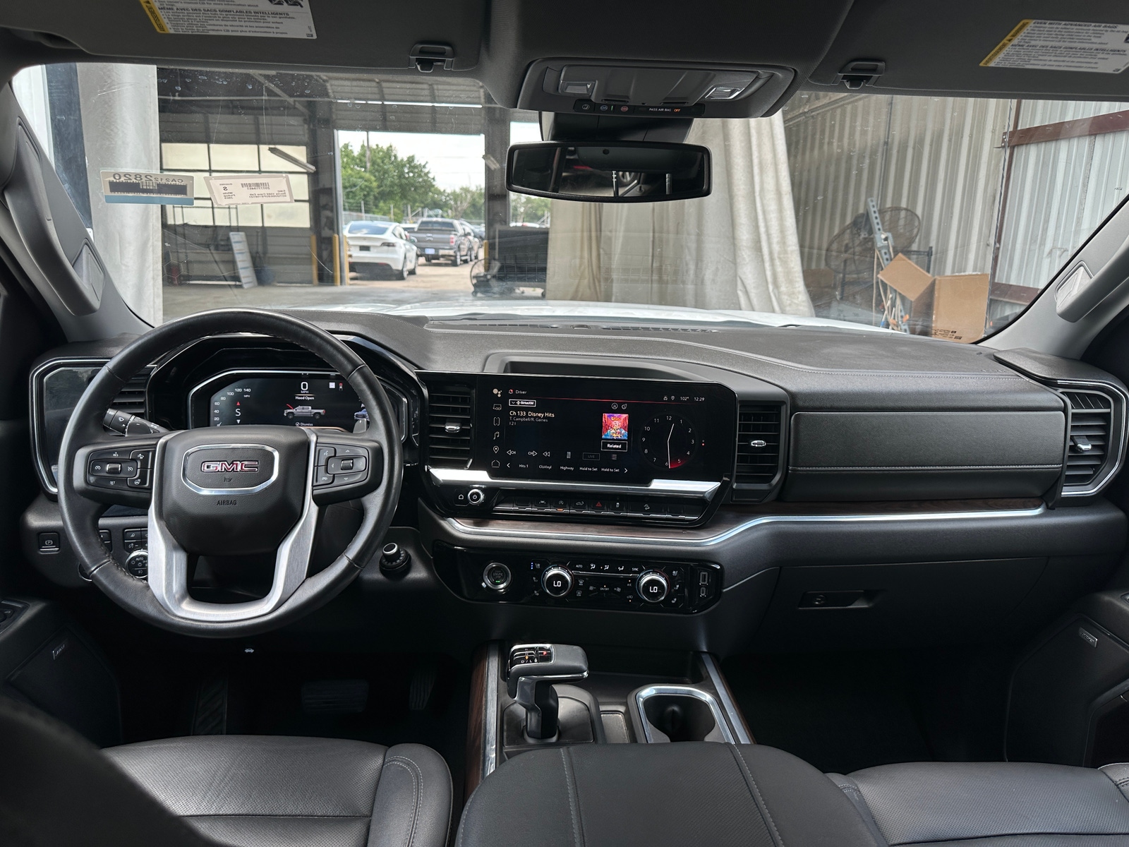 Thumbnail: 2023 GMC Sierra 1500 - 2