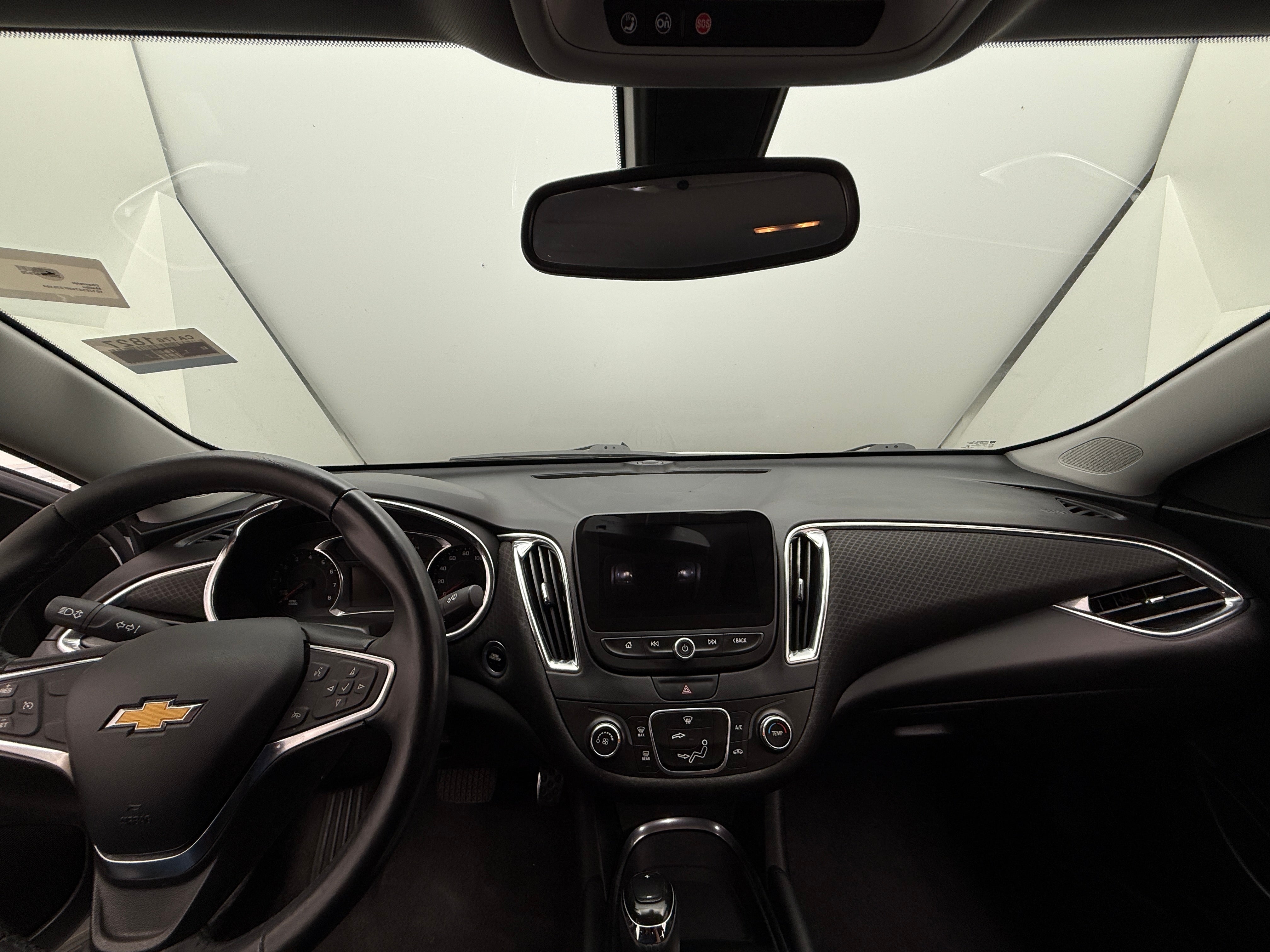 2017 Chevrolet Malibu LT 2