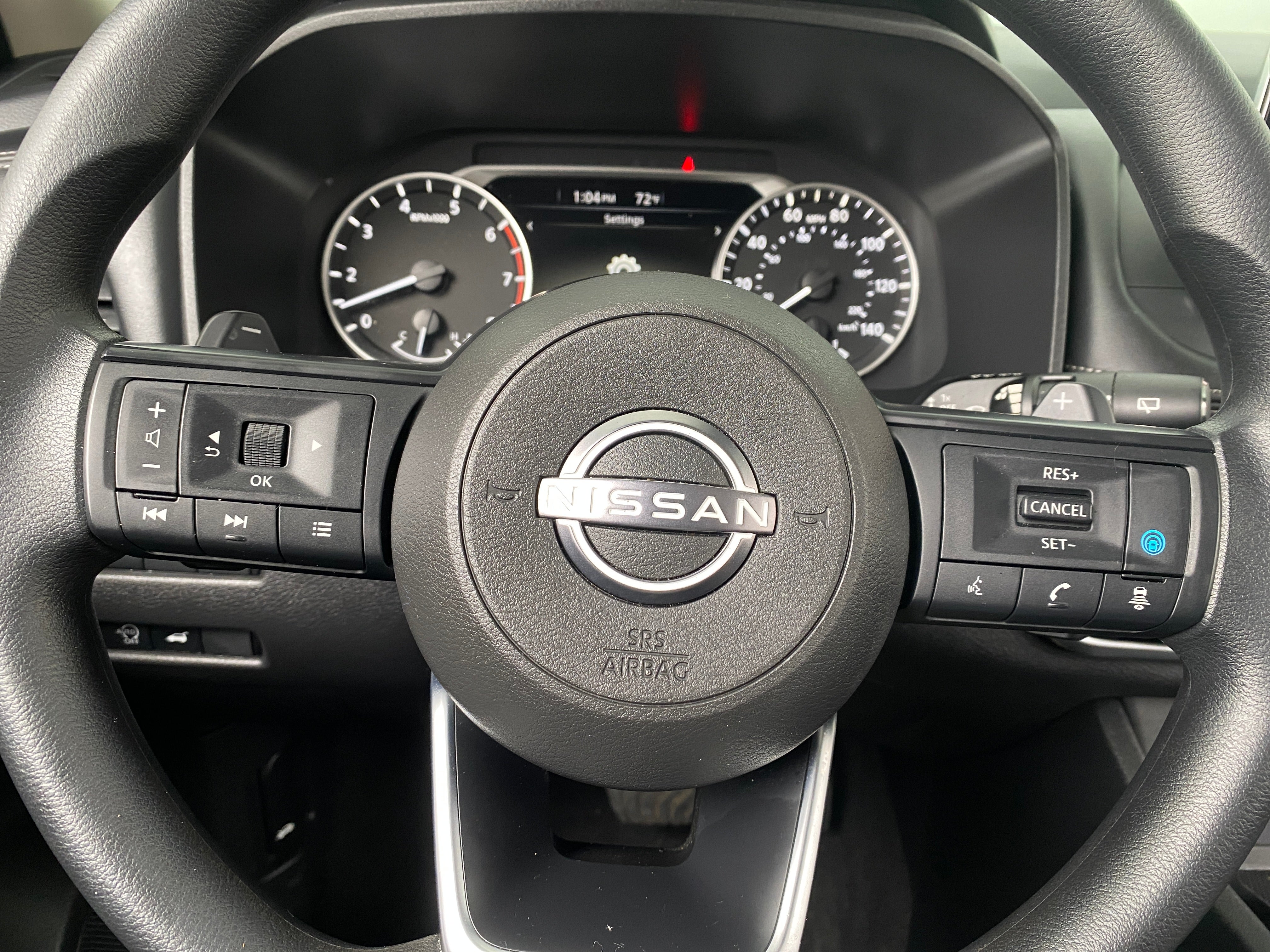 2024 Nissan Rogue SV 5