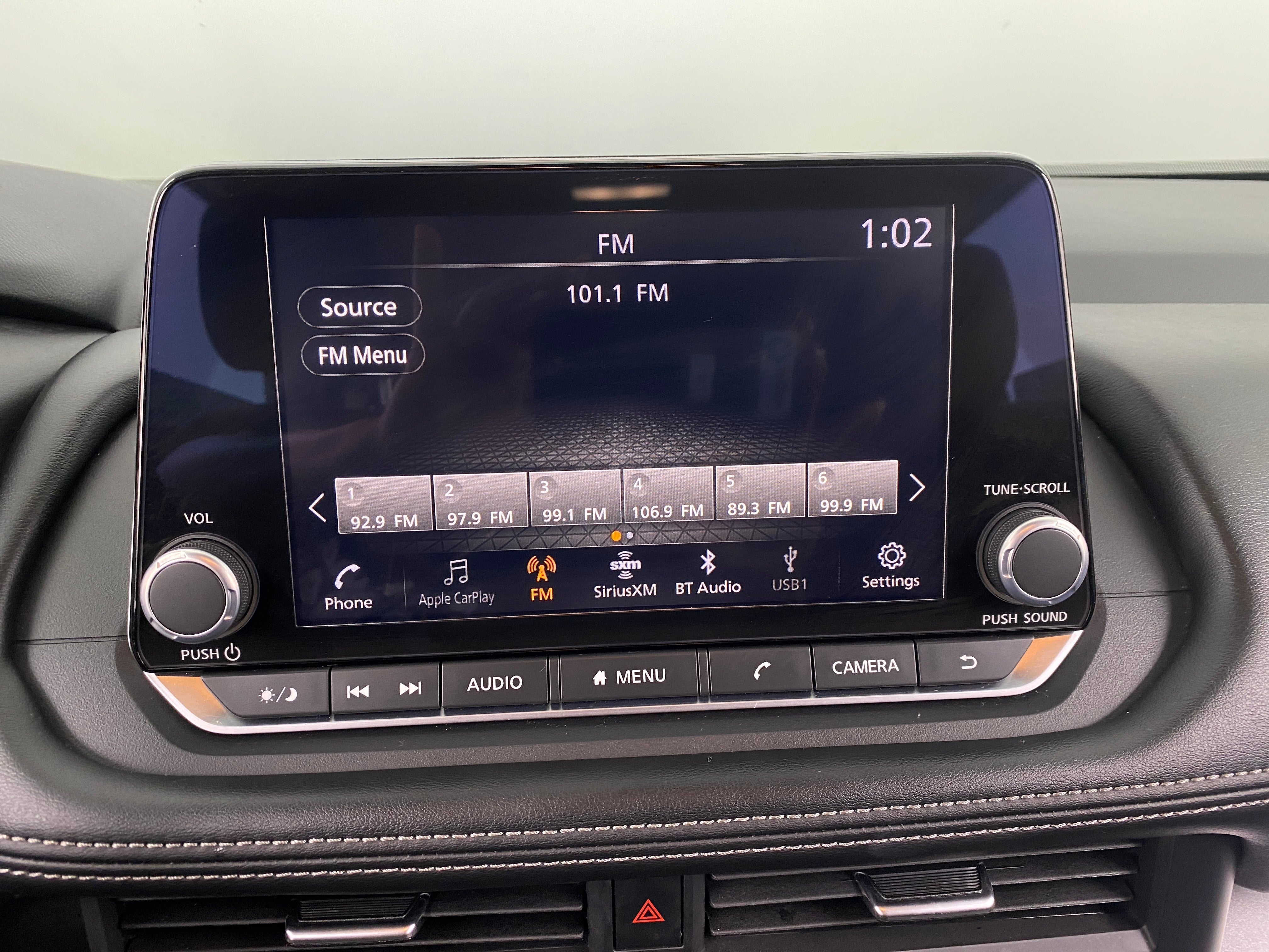 2024 Nissan Rogue SV 4