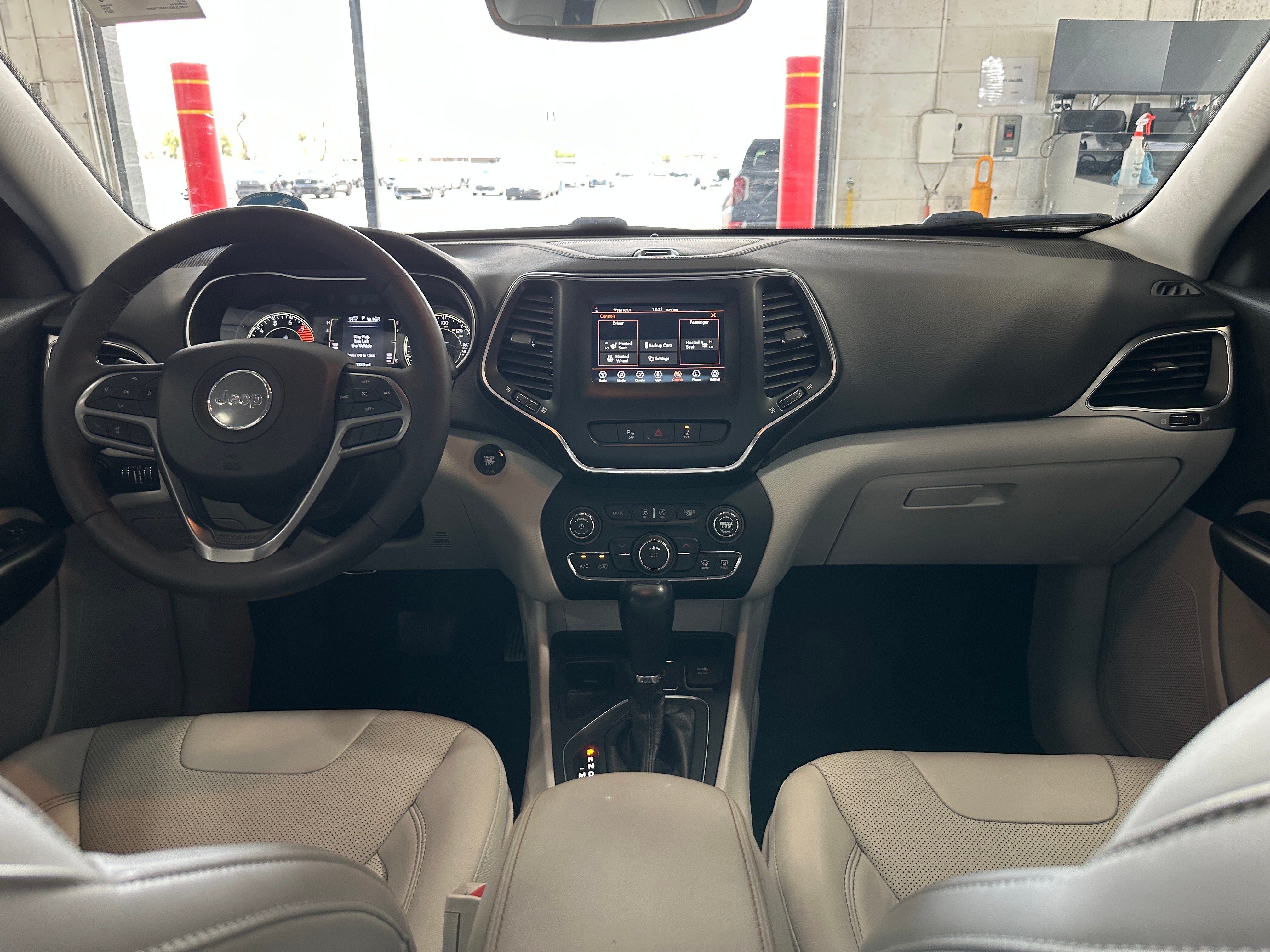 2021 Jeep Cherokee Latitude 2