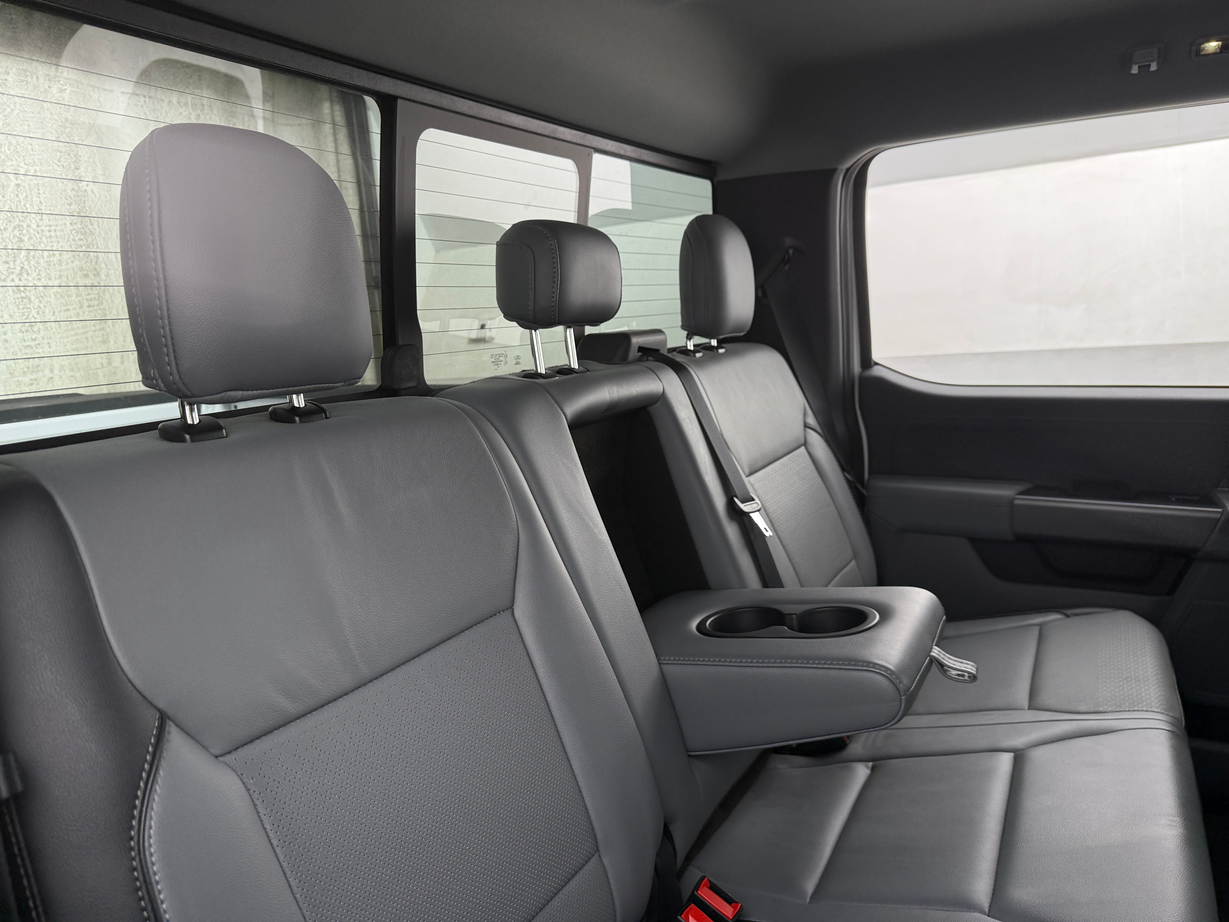 2021 Ford Econoline E-150 5