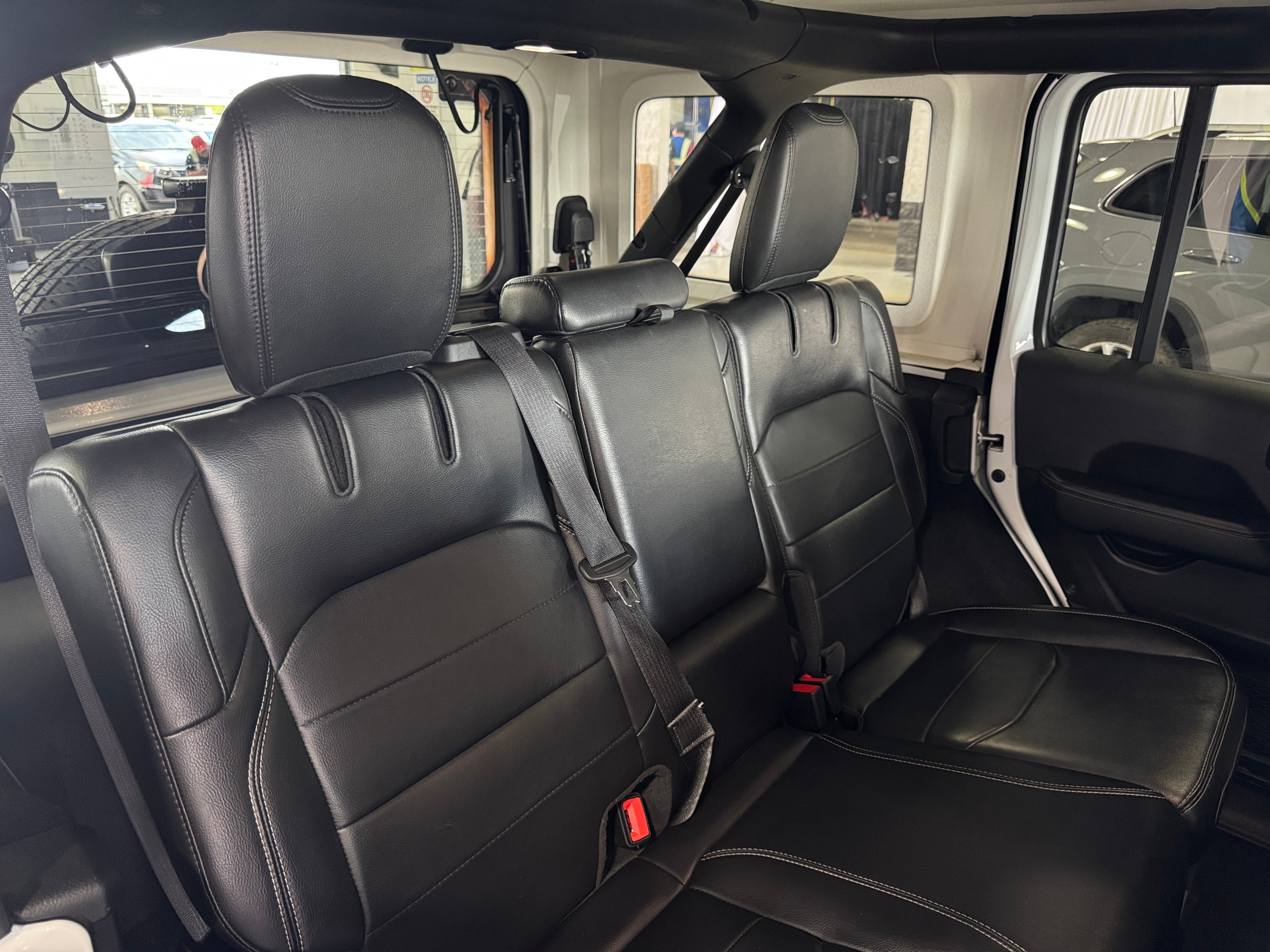 2023 Jeep Wrangler Sahara 4xe 5