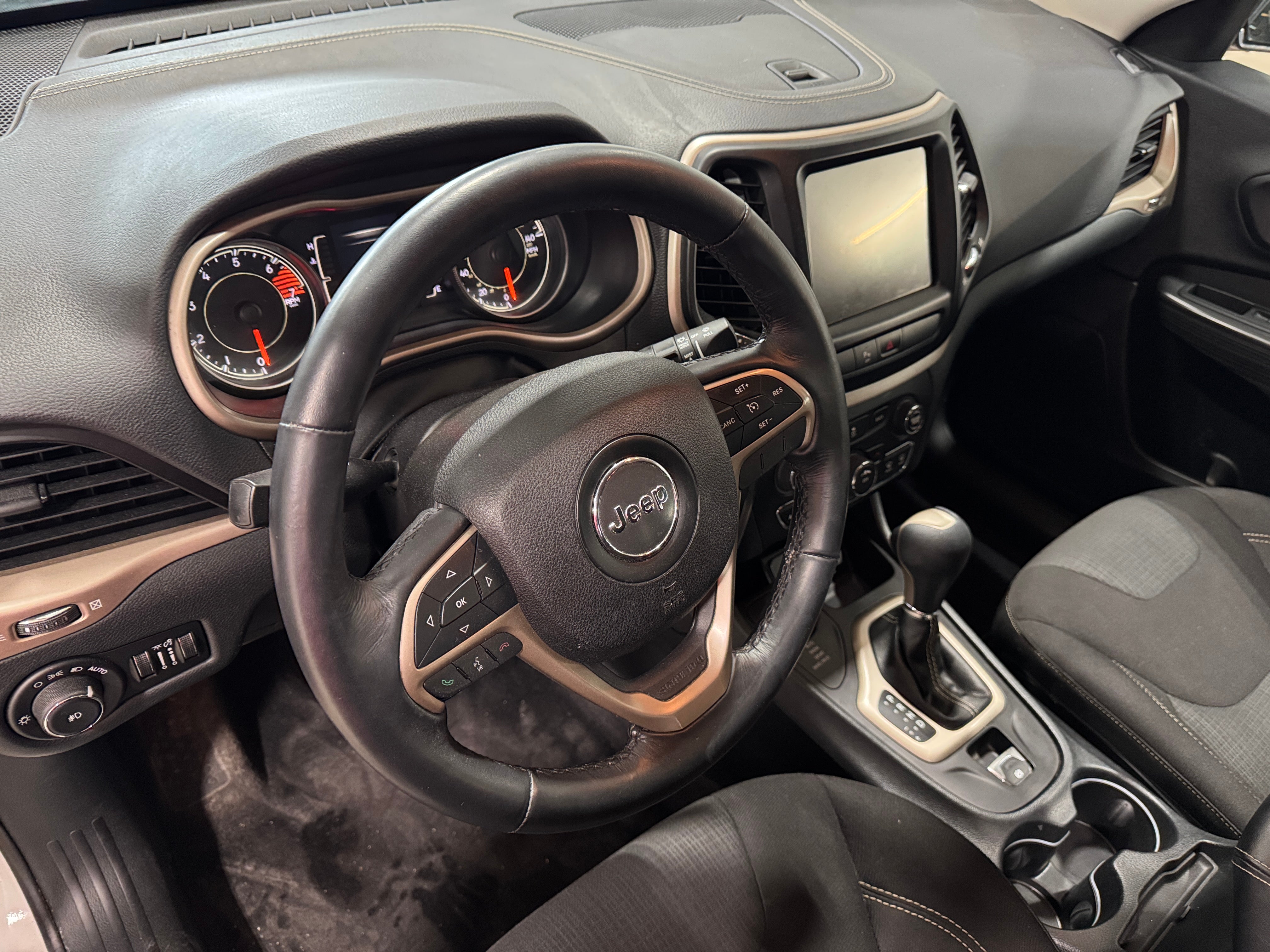 2016 Jeep Cherokee Latitude 3