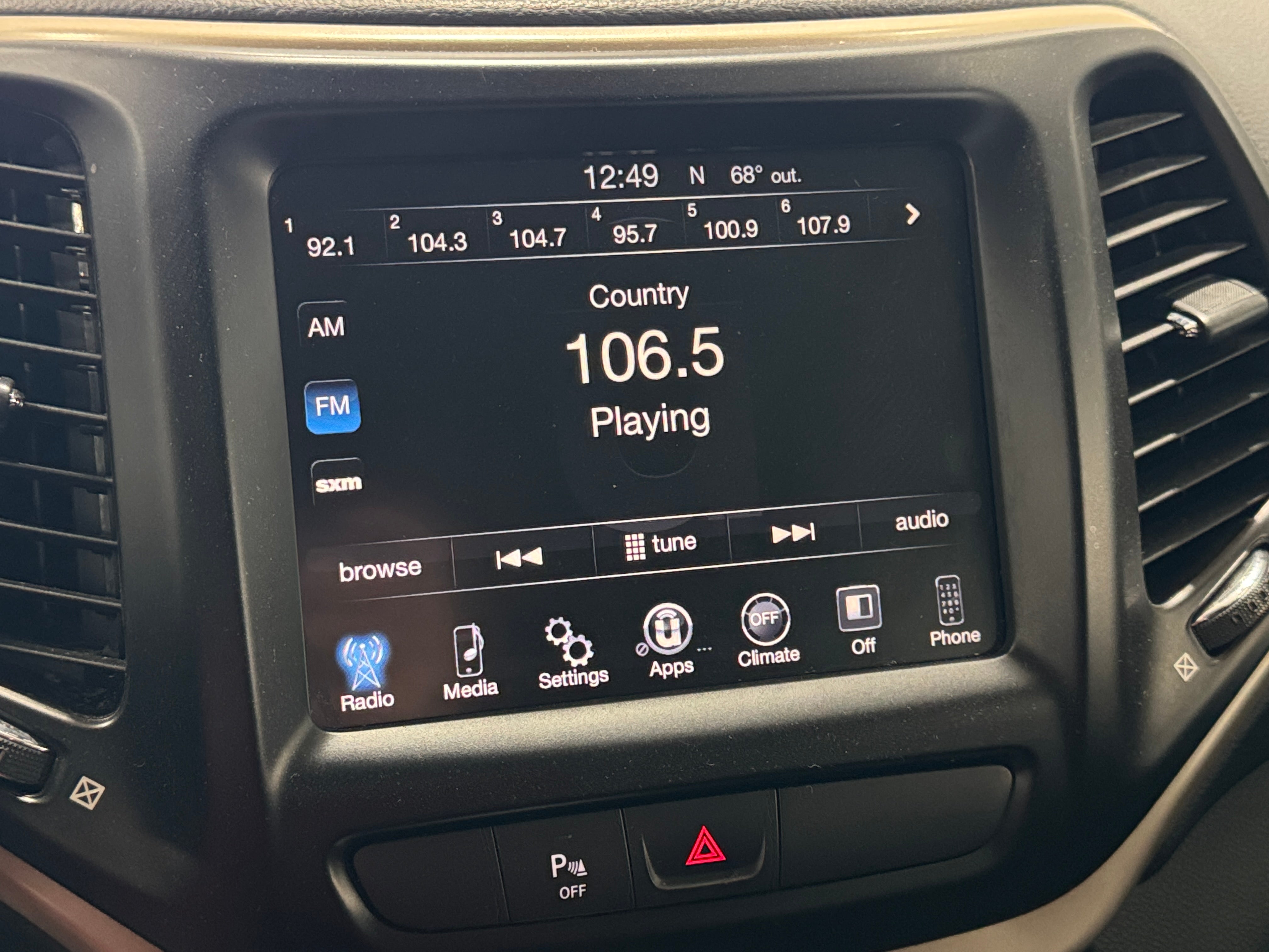 2016 Jeep Cherokee Latitude 4