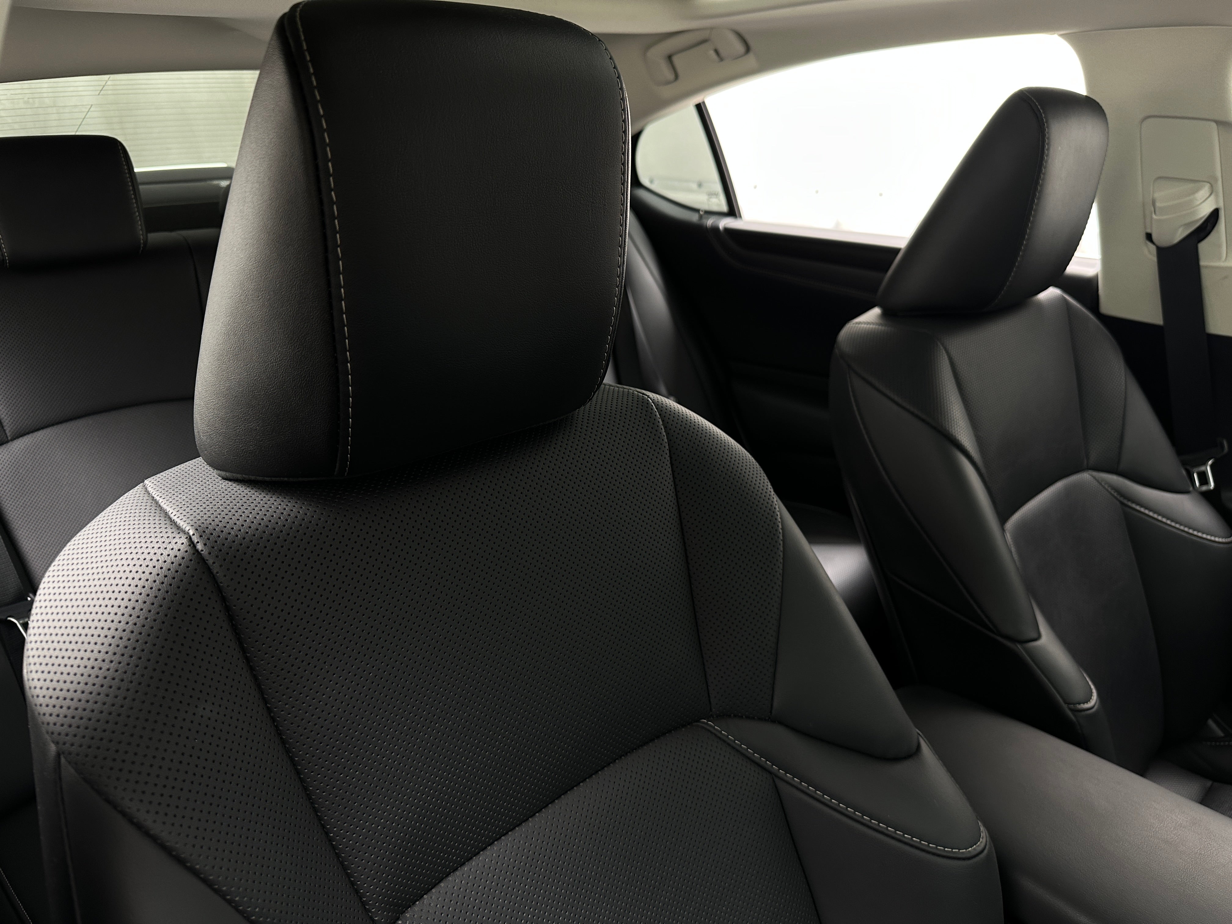 2022 Lexus ES 350 2
