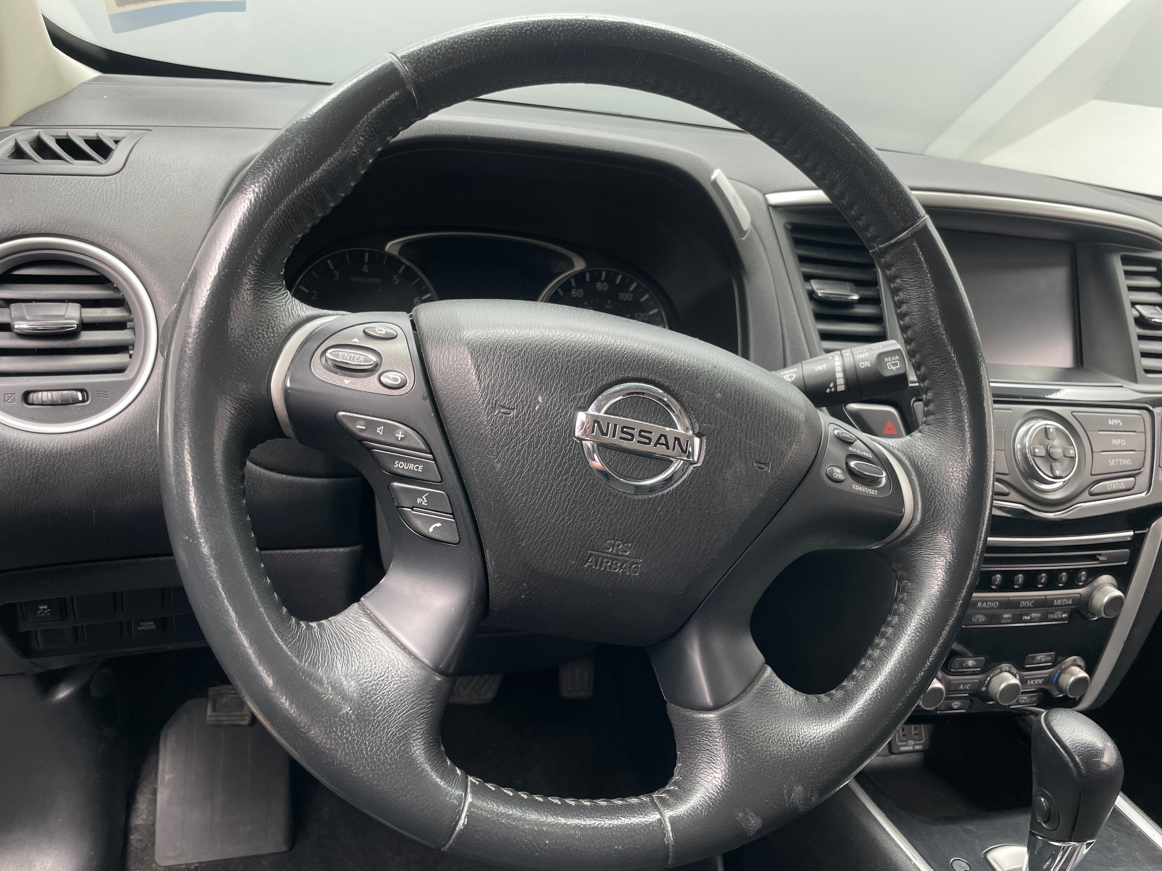 2018 Nissan Pathfinder SV 4