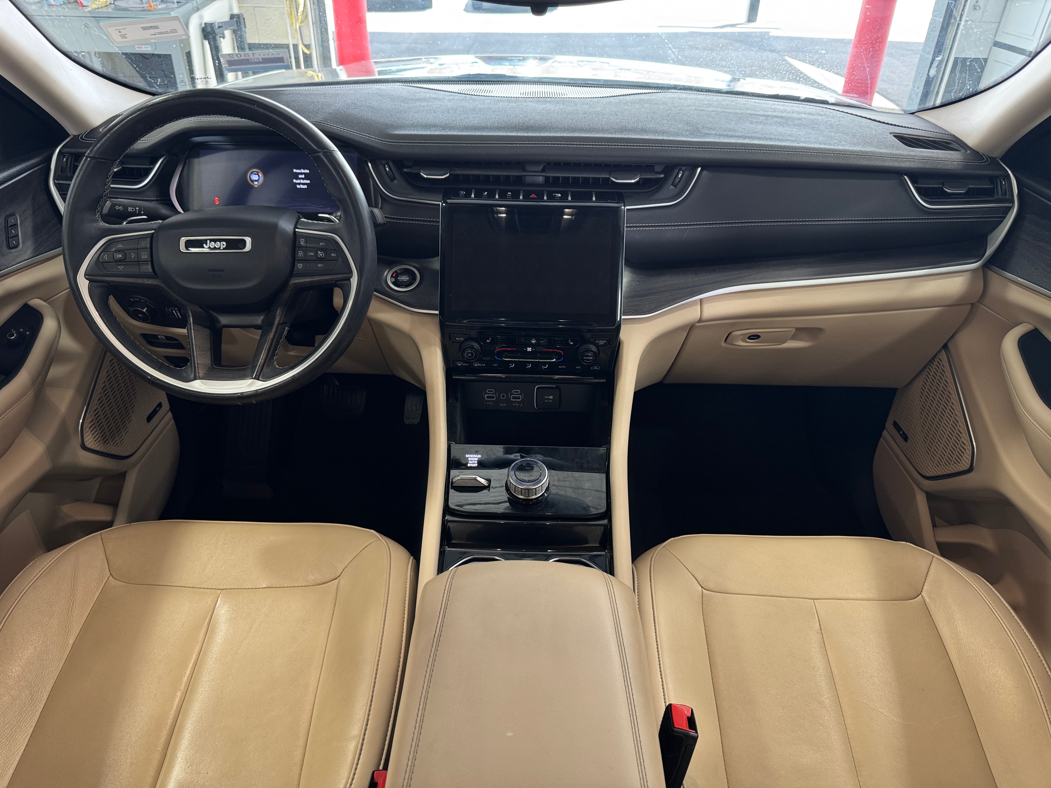 2022 Jeep Grand Cherokee L Limited Edition 2