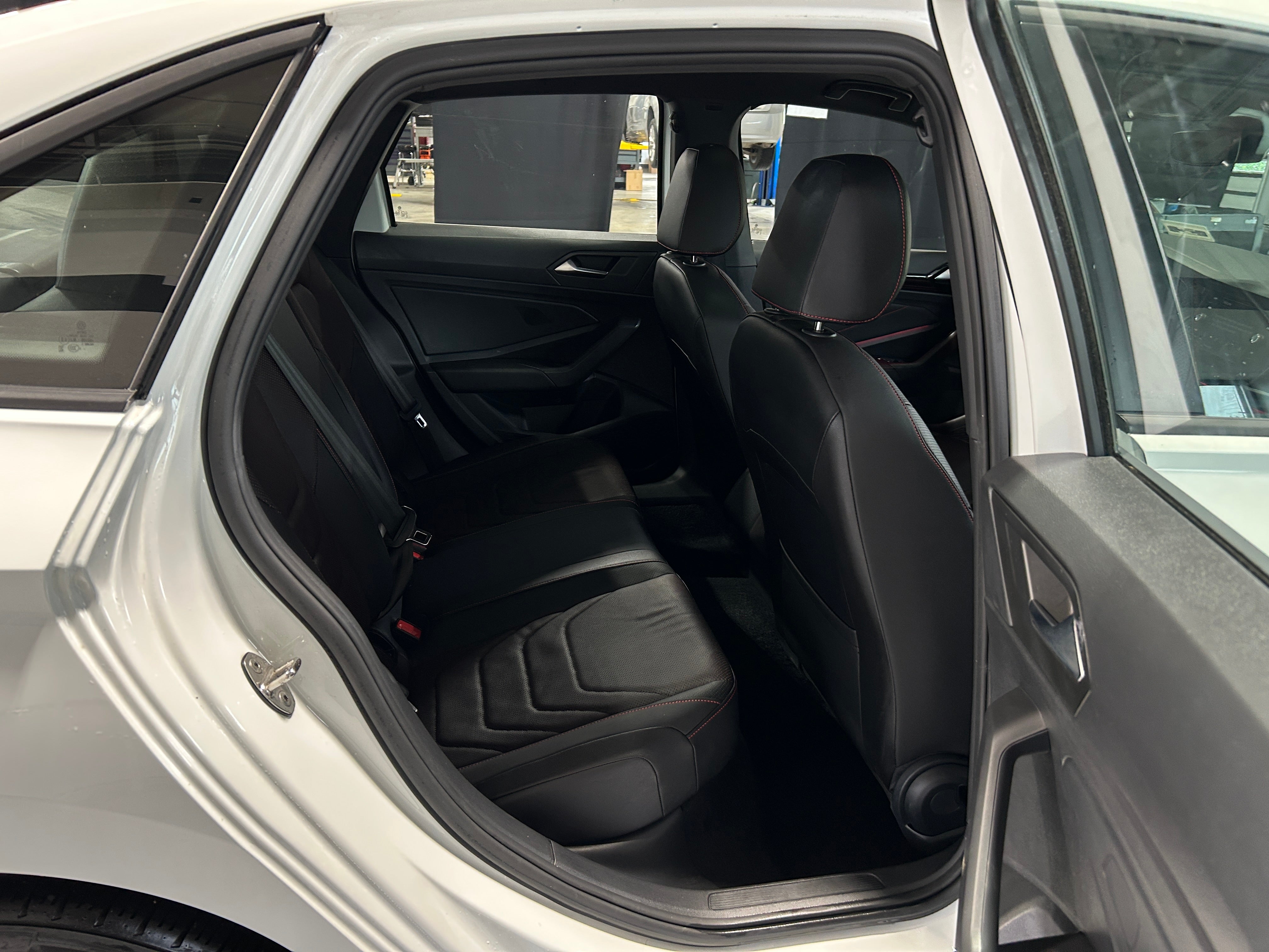 2022 Volkswagen Jetta GLI Autobahn 5