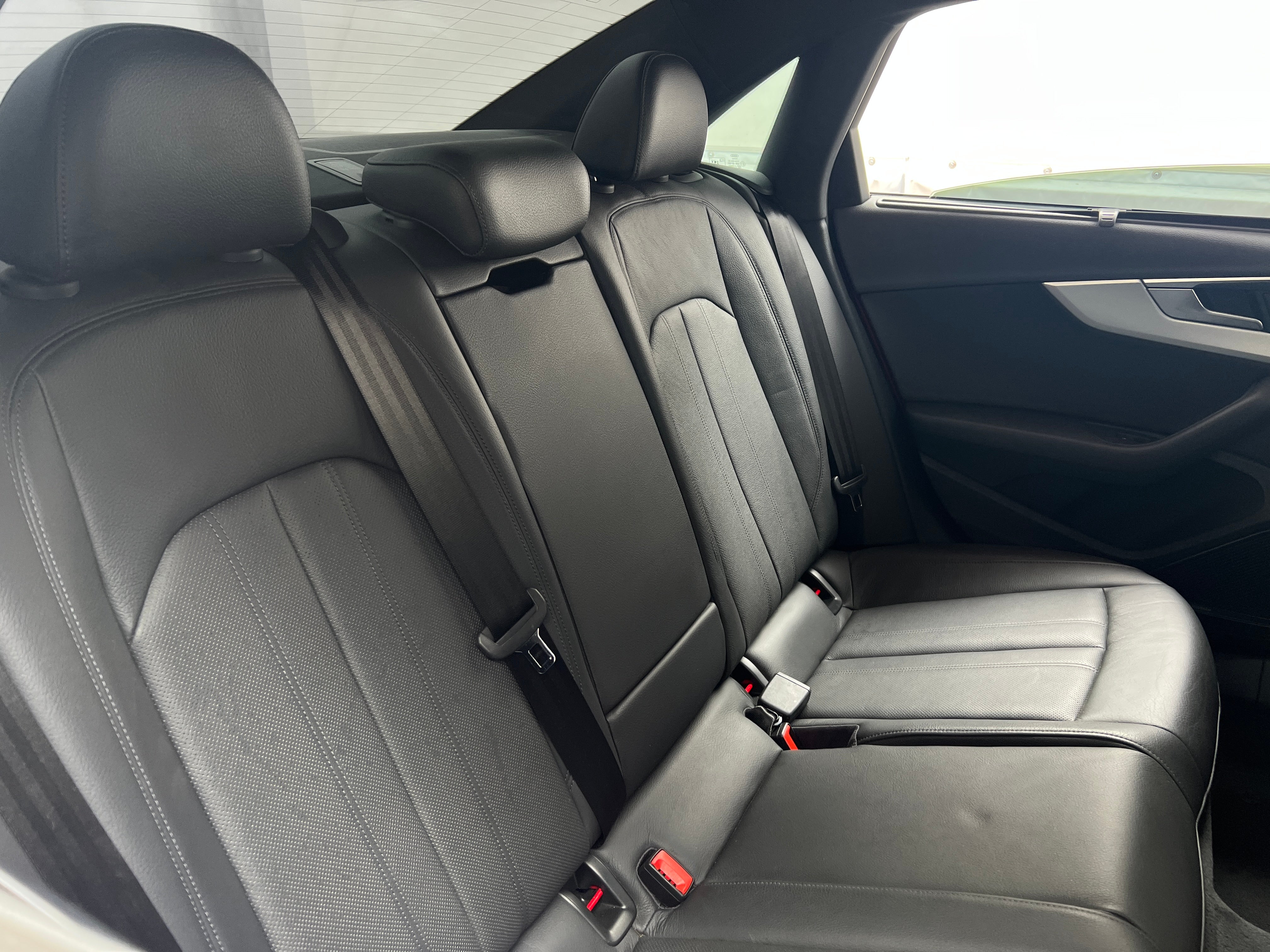 2017 Audi A4 Prestige 5