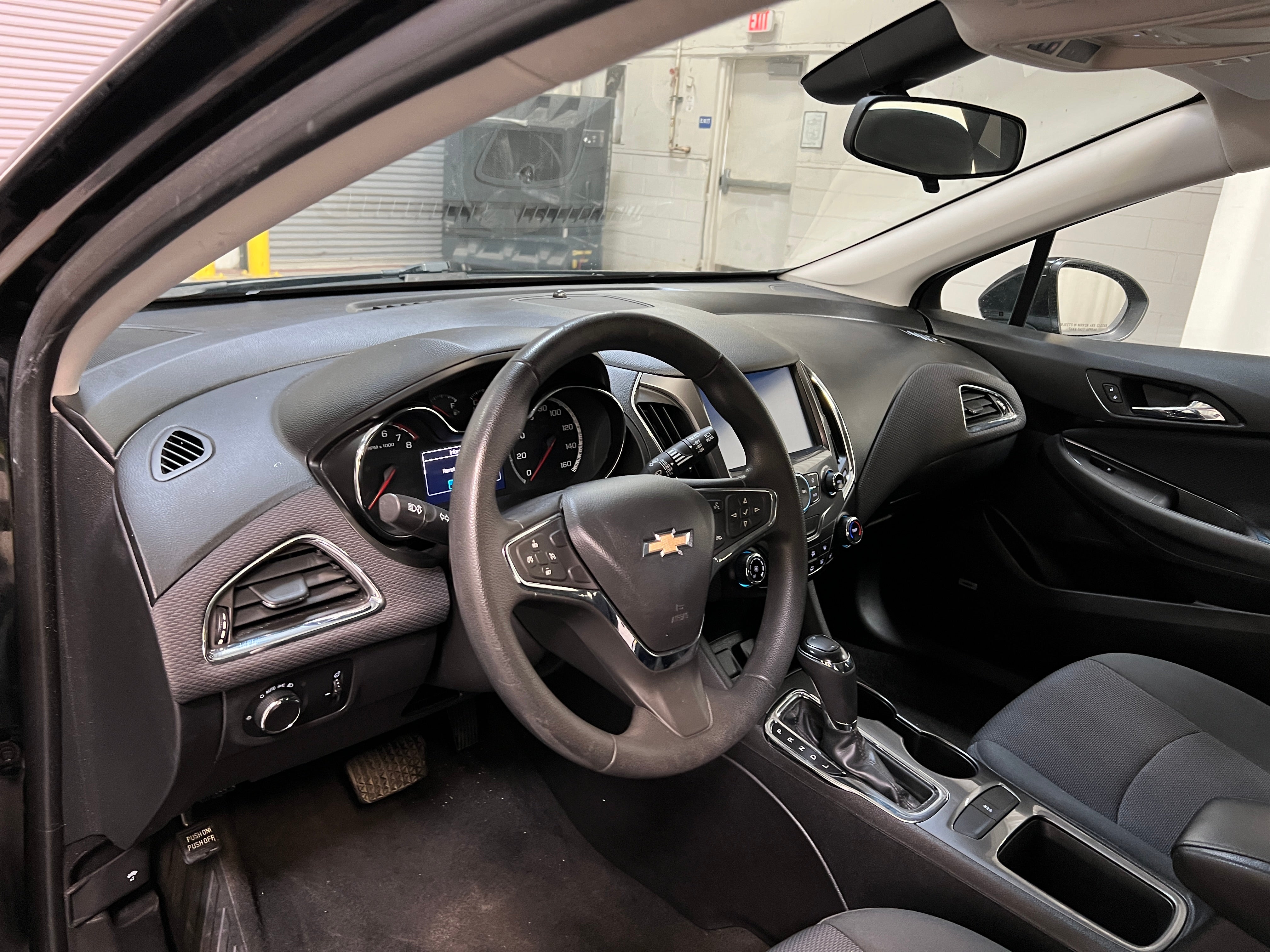 2017 Chevrolet Cruze LT 3