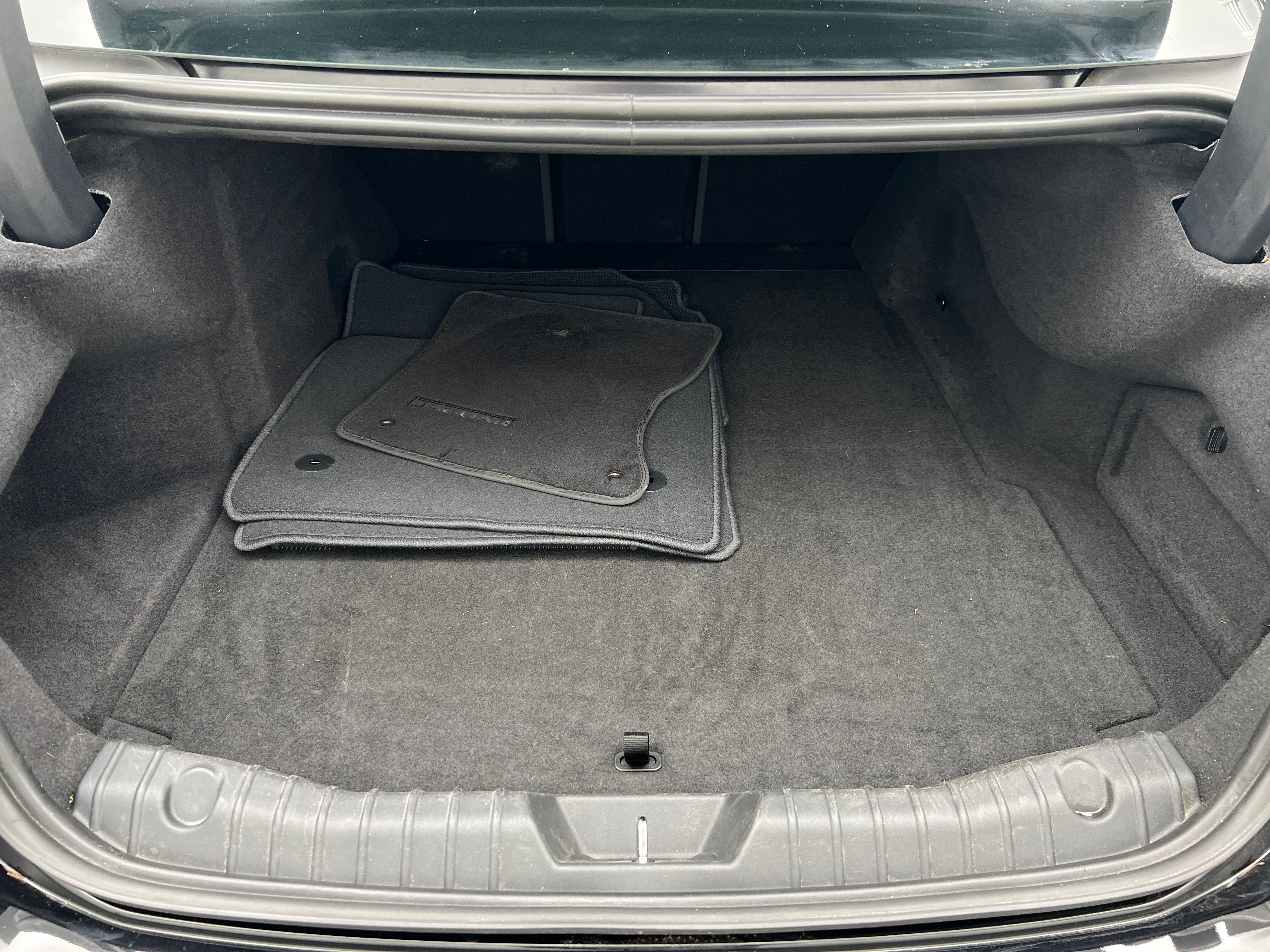 2019 Jaguar XF Premium 6
