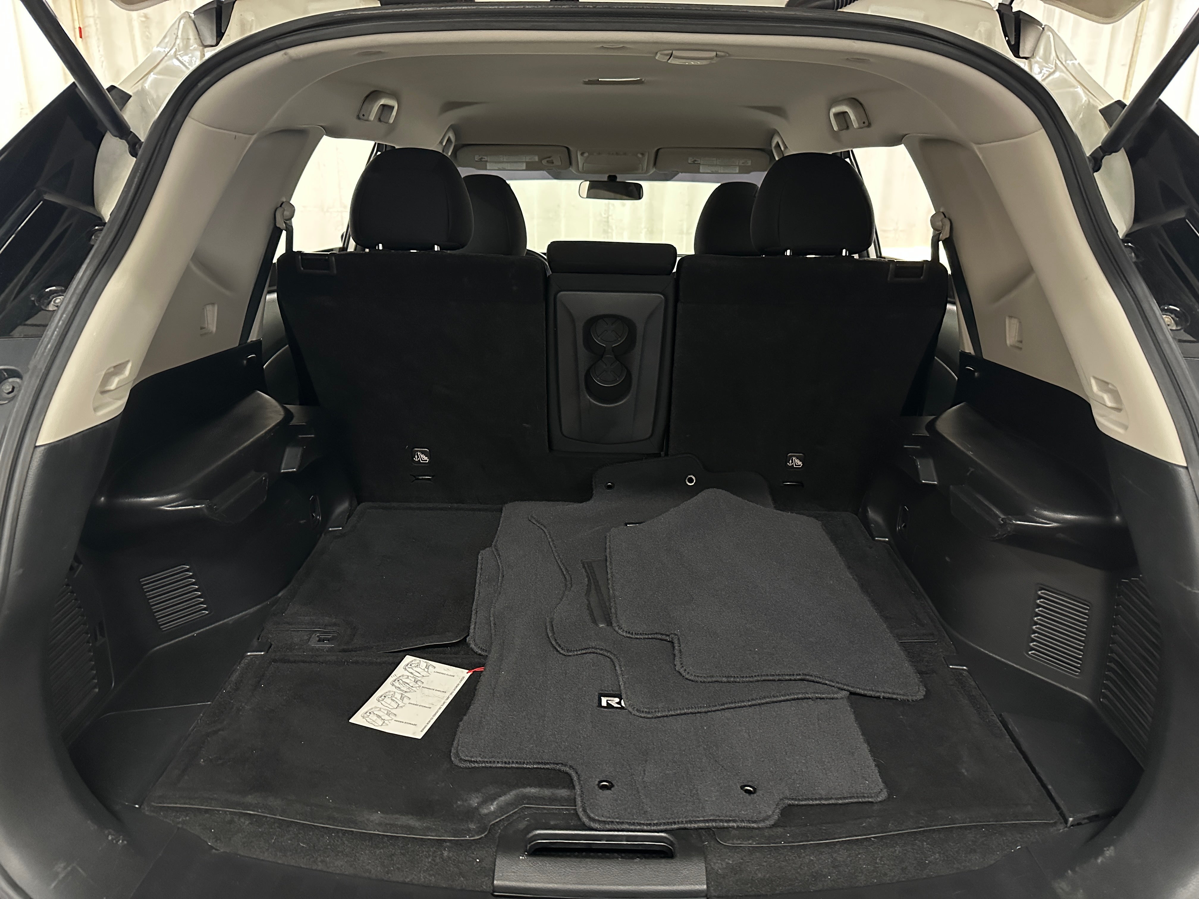 2017 Nissan Rogue SV 7