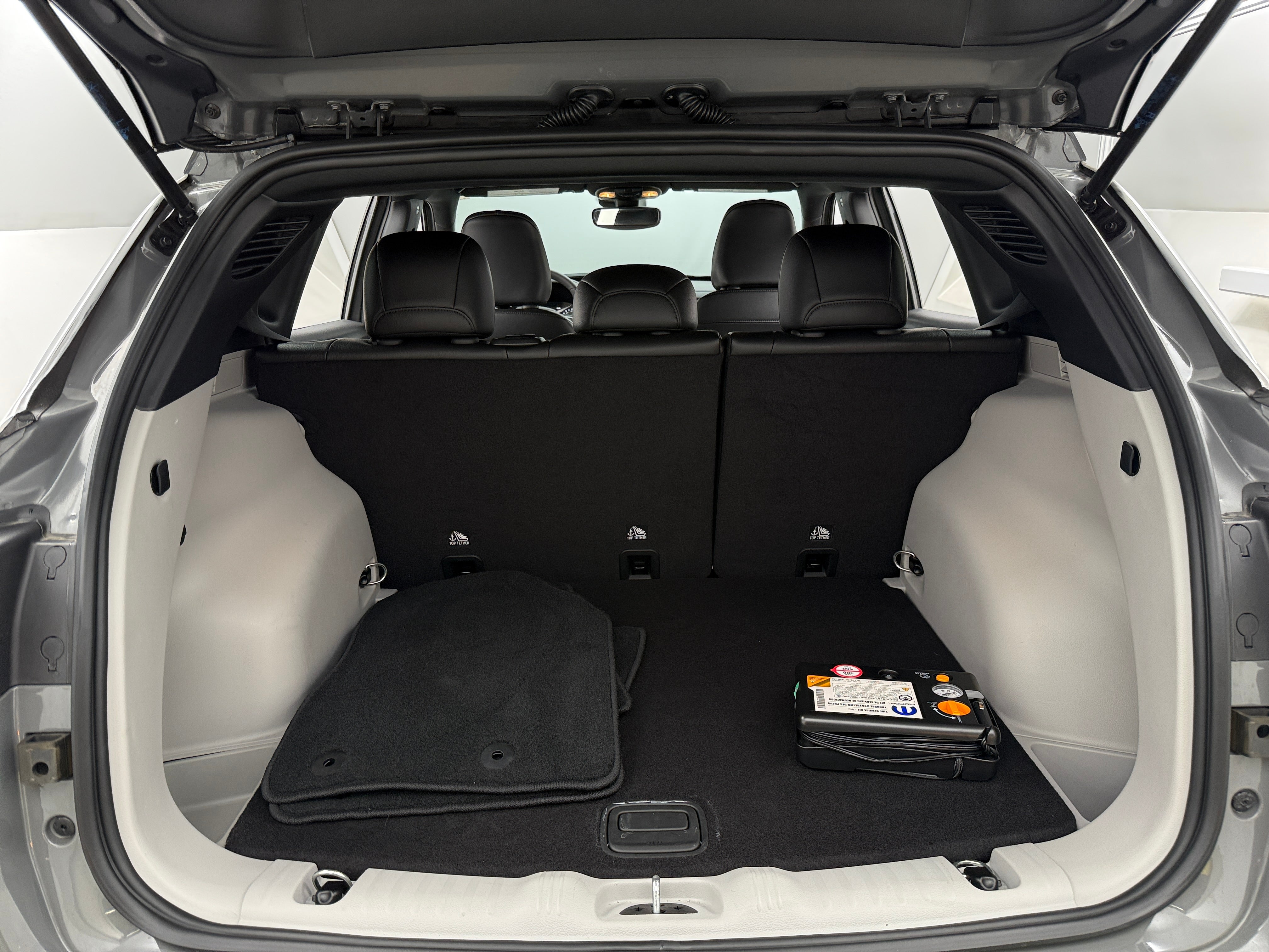 2024 Jeep Compass Limited 6
