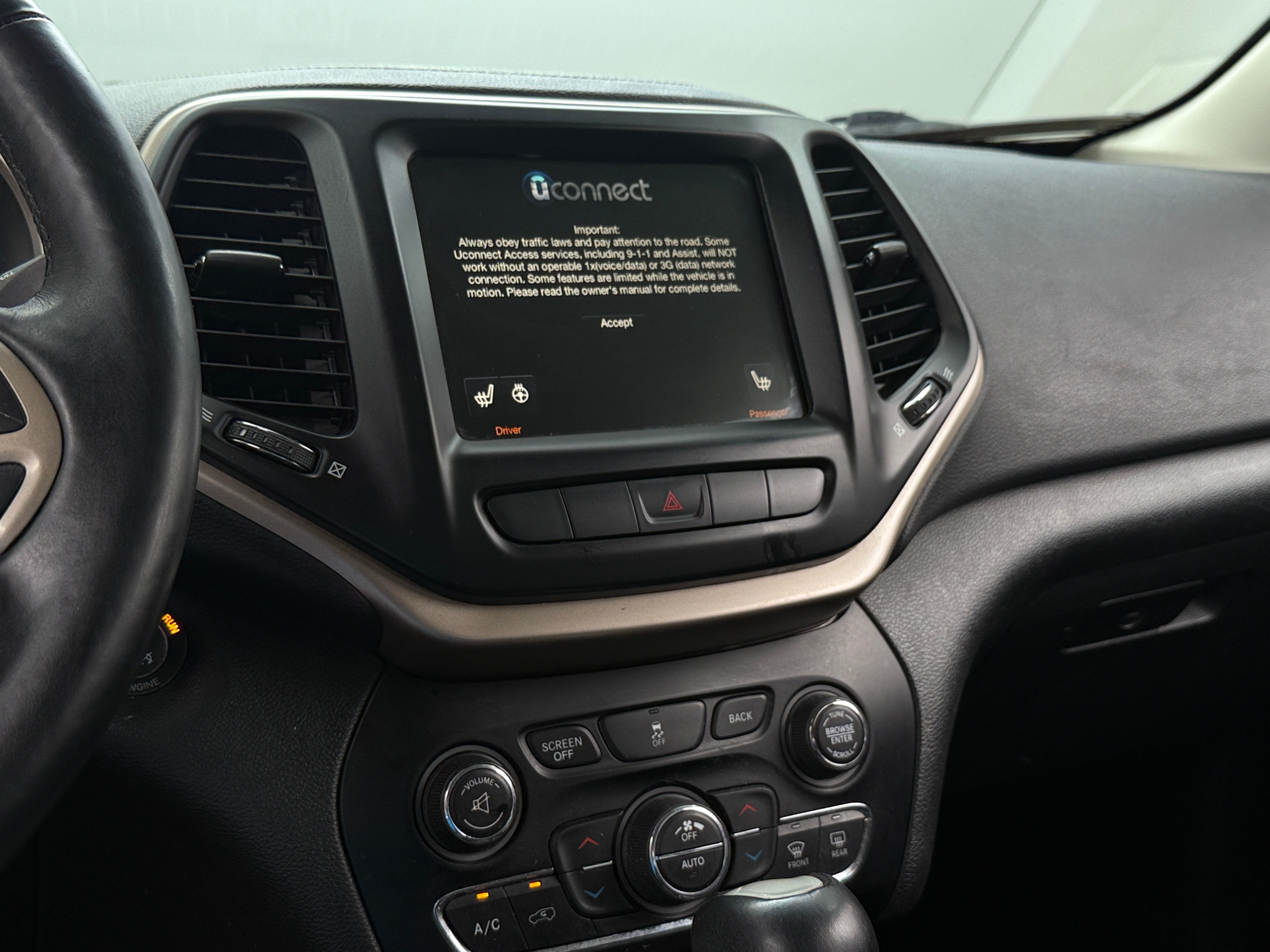 2014 Jeep Cherokee Limited Edition 3
