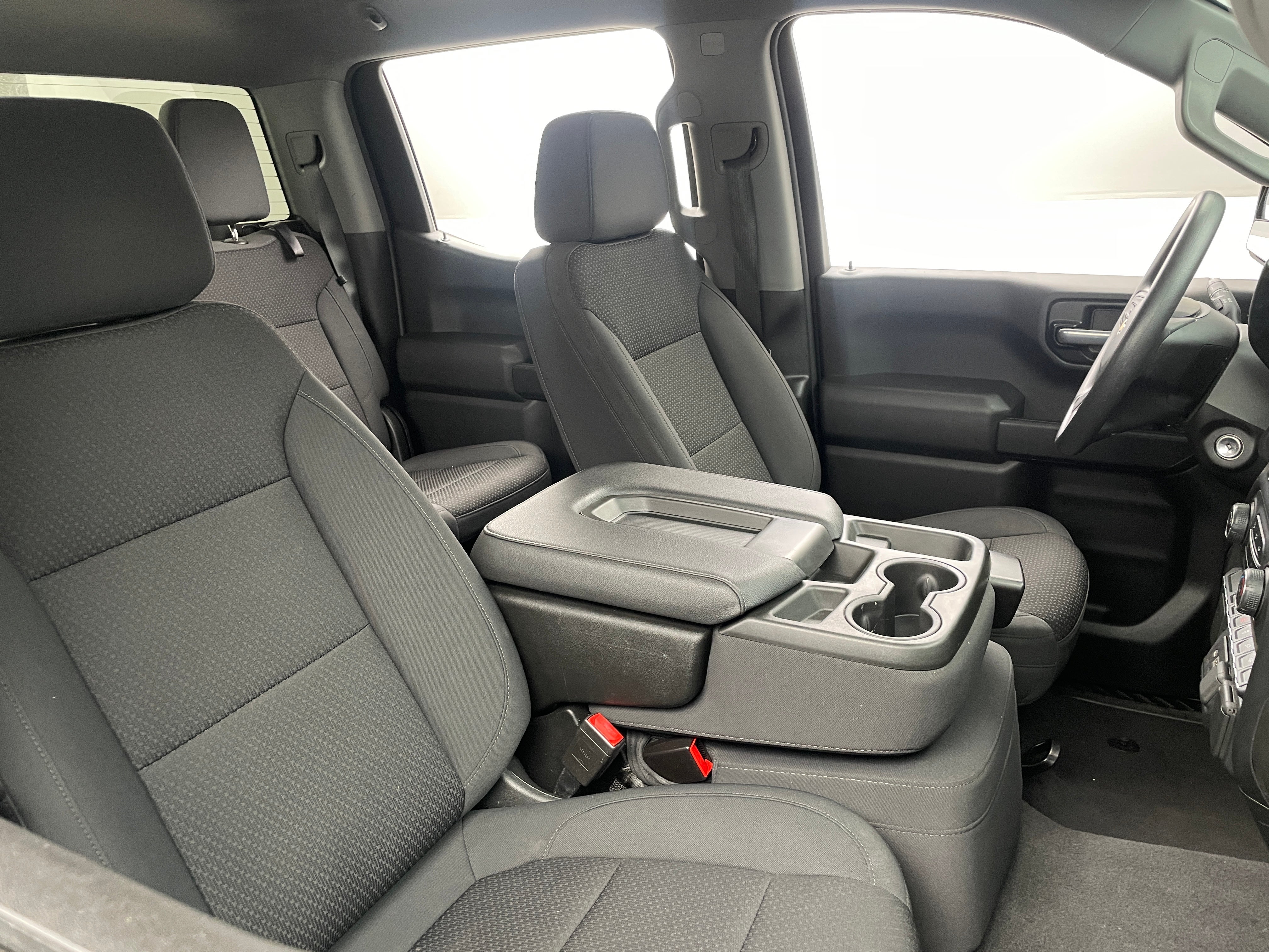 2021 Chevrolet Silverado 1500 Custom 2