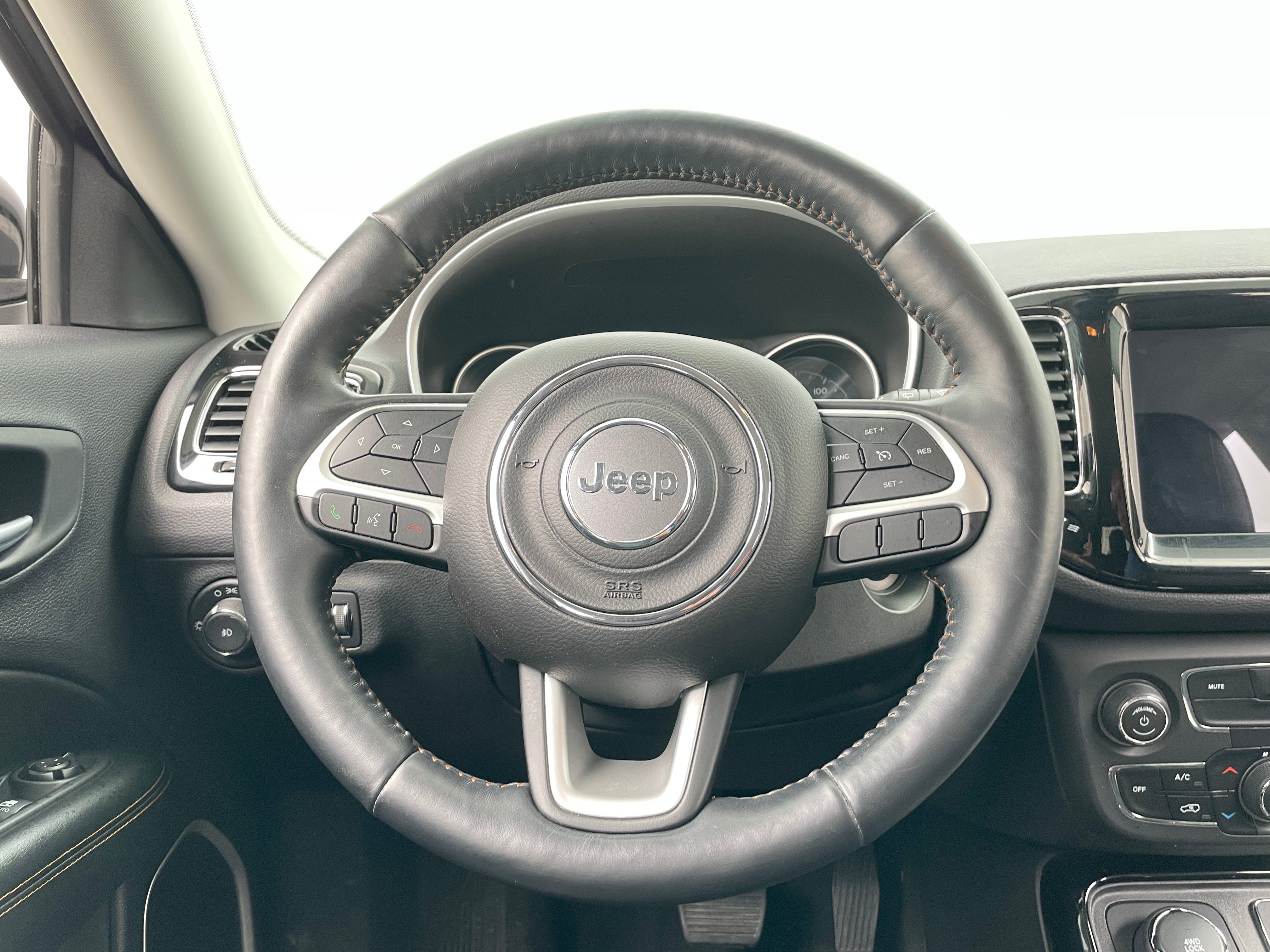 2018 Jeep Compass Limited 4