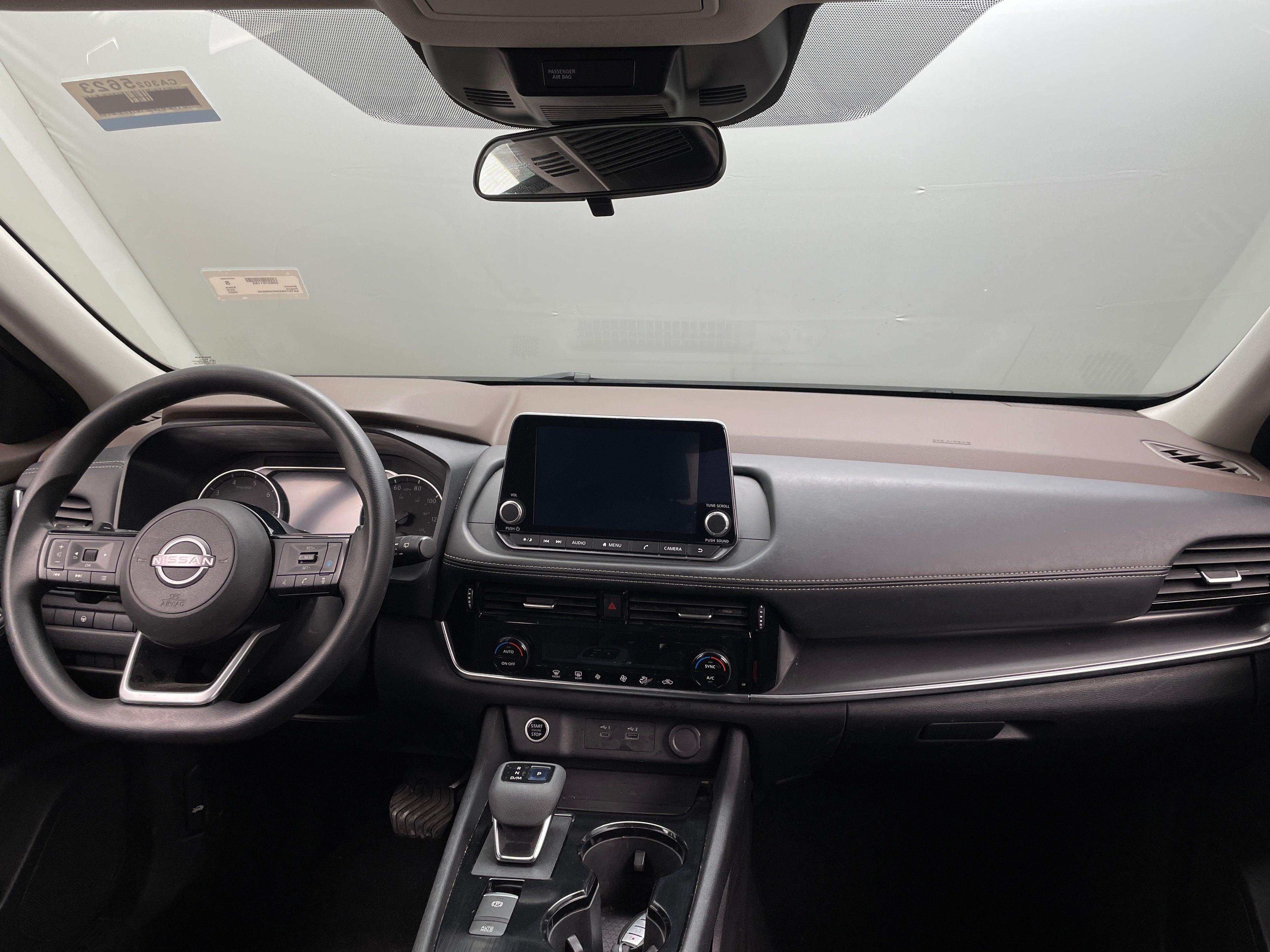 2022 Nissan Rogue SV 3