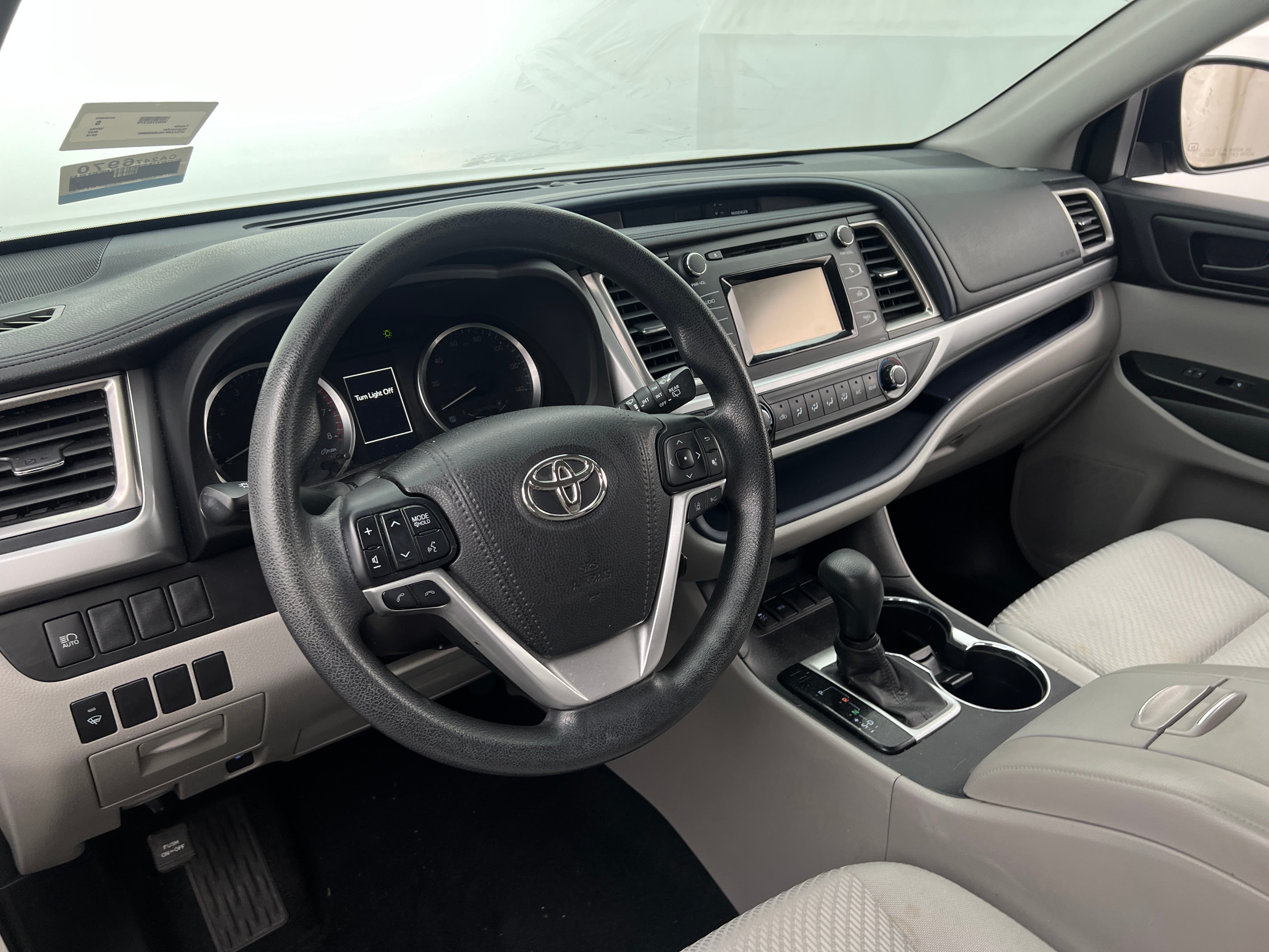 2018 Toyota Highlander LE 3