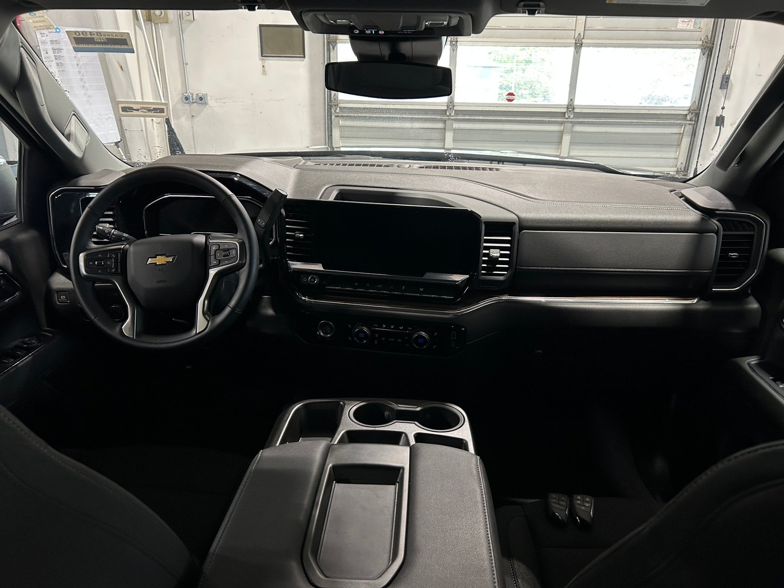 Thumbnail: 2023 Chevrolet Silverado 1500 - 3