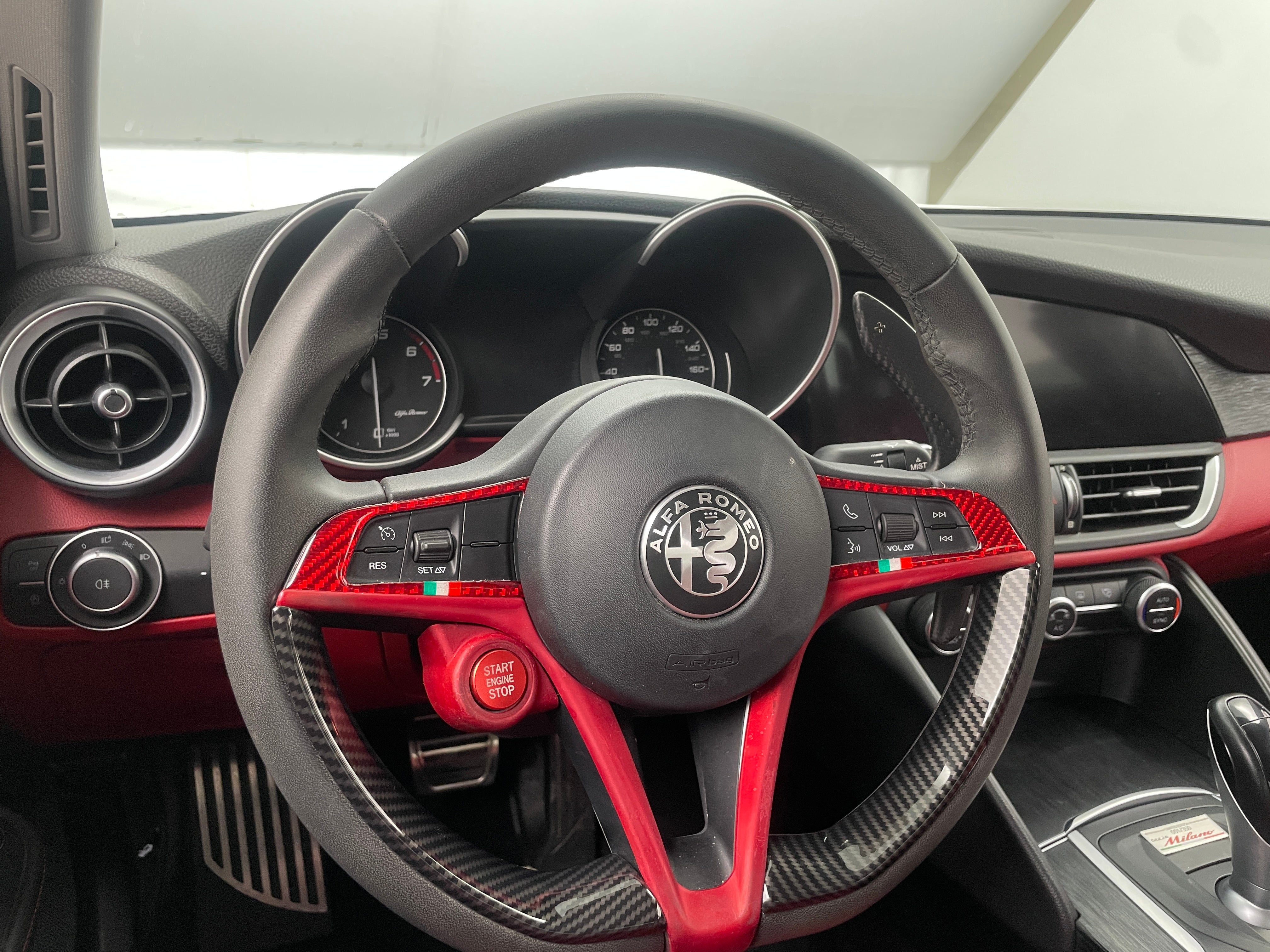 2019 Alfa Romeo Giulia Base 4