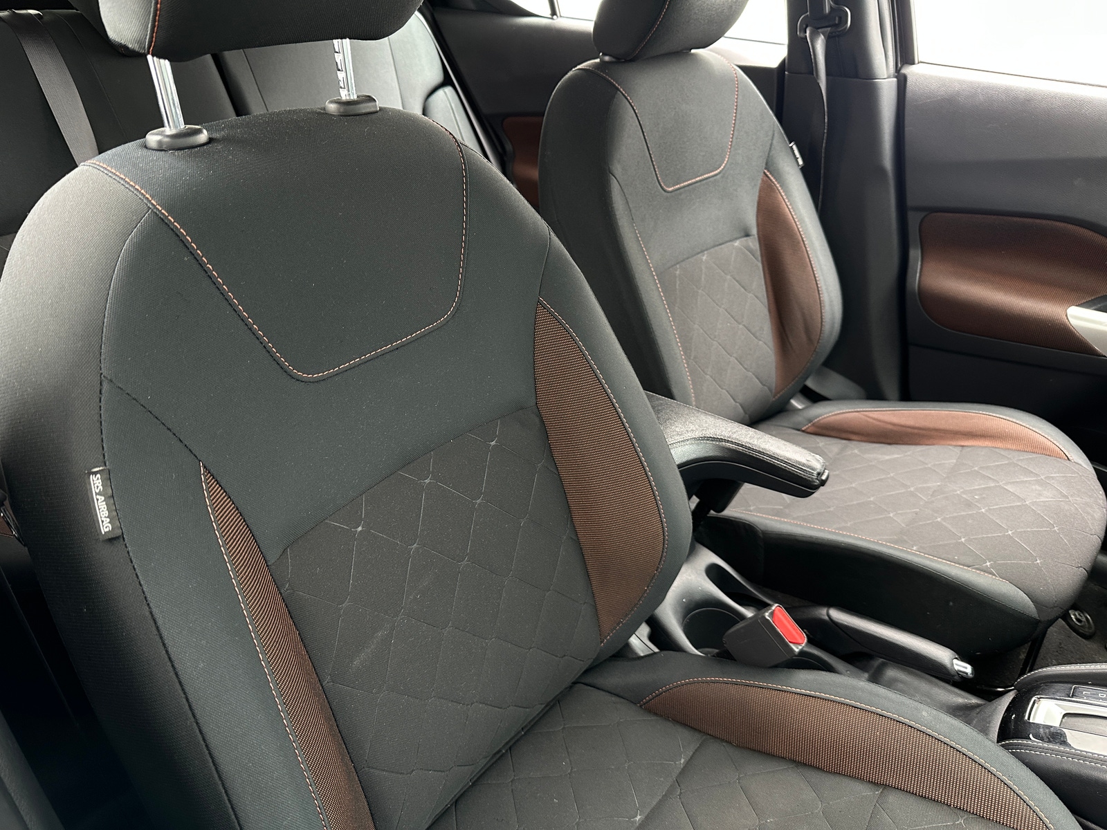 Thumbnail: 2020 Nissan Kicks - 2