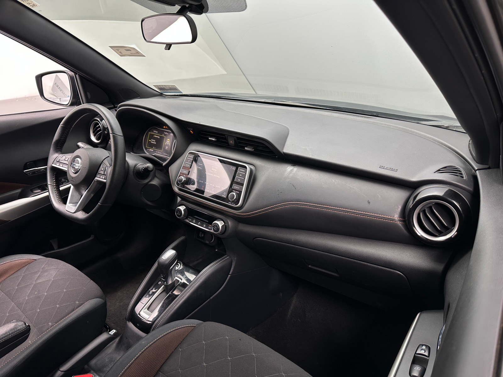 Thumbnail: 2020 Nissan Kicks - 3